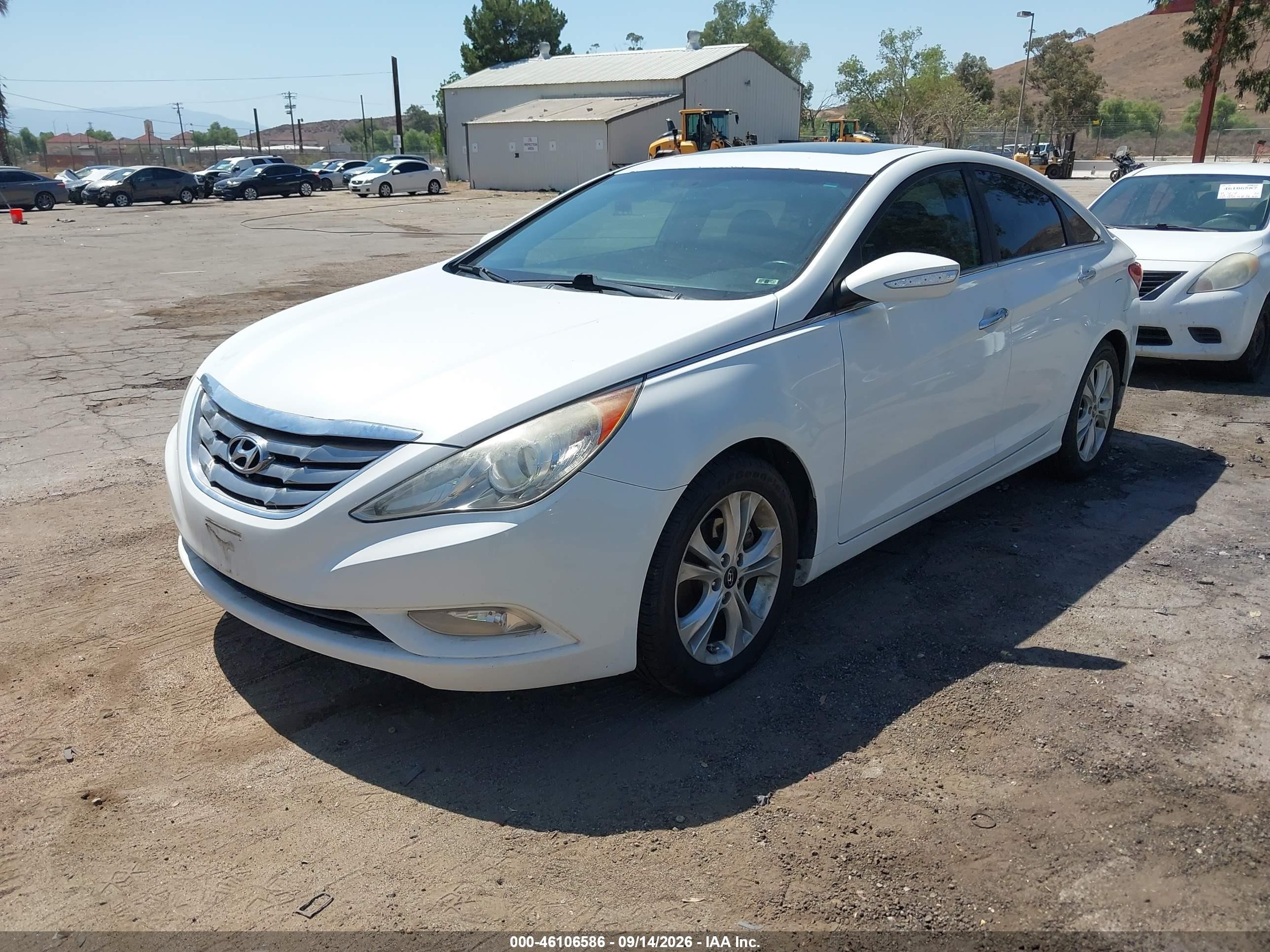 2011 Hyundai Sonata VIN 5NPEC4AC2BH264842 IAAI salvage auction — Normal Wear, Clear - Dealer Only (California), sold $600 on 2026-10-05 (photo 2)