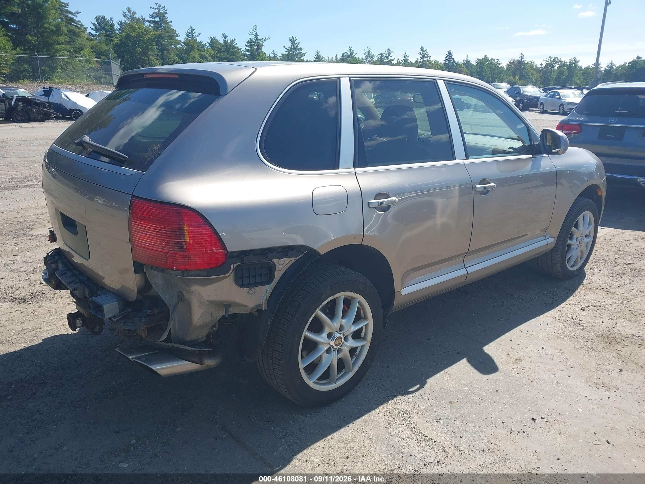 2004 Porsche Cayenne VIN WP1AC29P14LA93718 IAAI salvage auction — Rear End, Clear (New York), sold $1,100 on 2026-09-27 (photo 4)