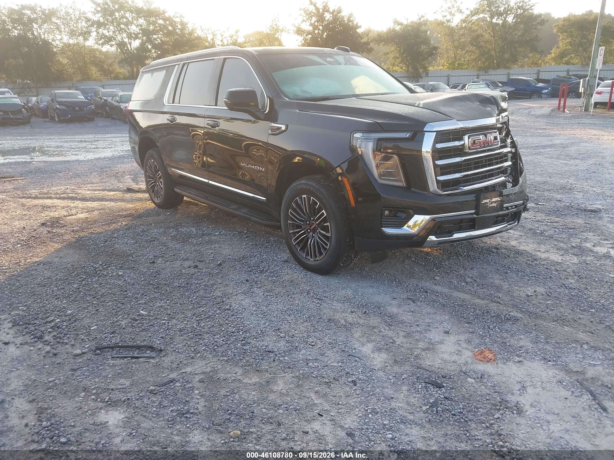 2026 GMC Yukon XL VIN 1GKS2GKD4TR170054 — IAAI salvage auction photo