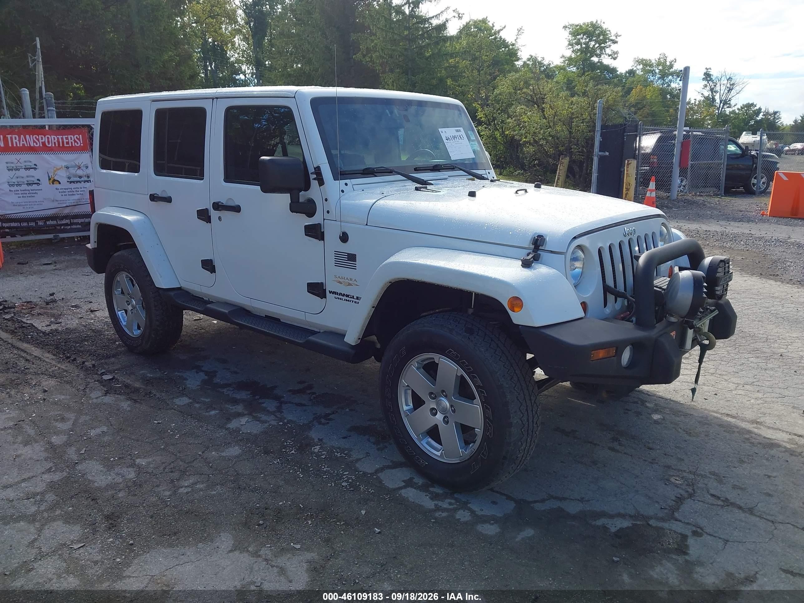 2012 Jeep Wrangler Unlimited VIN 1C4HJWEG3CL239781 — IAAI salvage auction photo