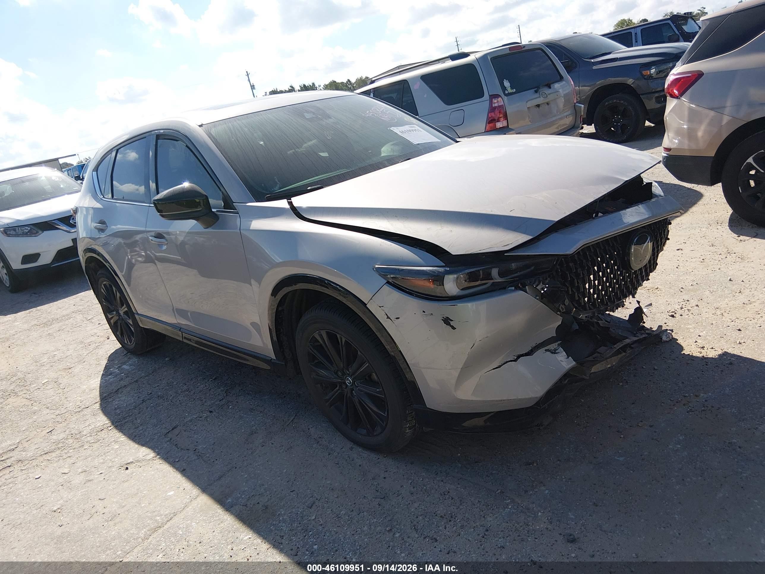 2024 Mazda CX-5 VIN JM3KFBDY5R0390536 — IAAI salvage auction photo