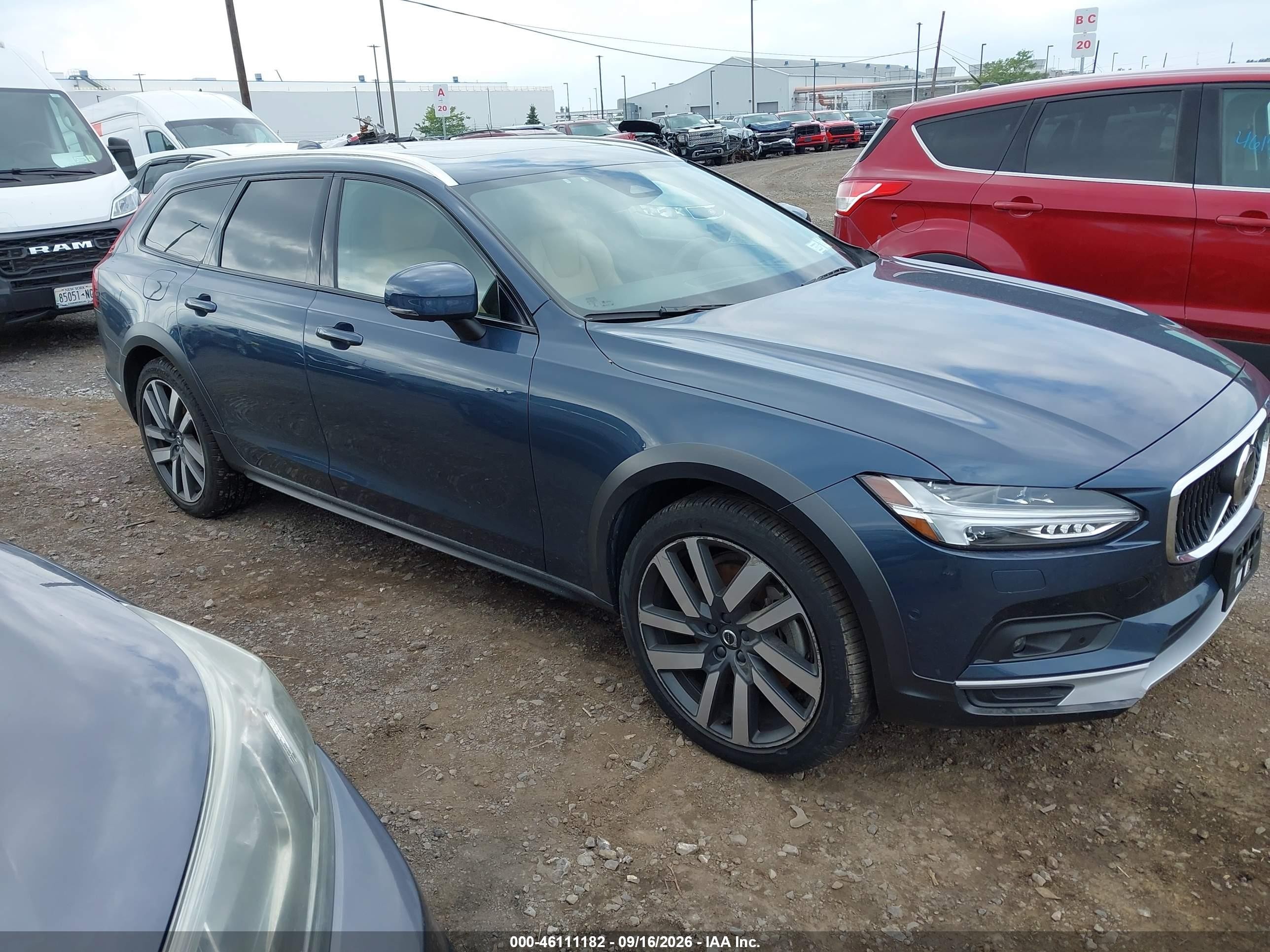 2023 Volvo V90 Cross Country VIN YV4062NC6P1165324 — IAAI salvage auction photo