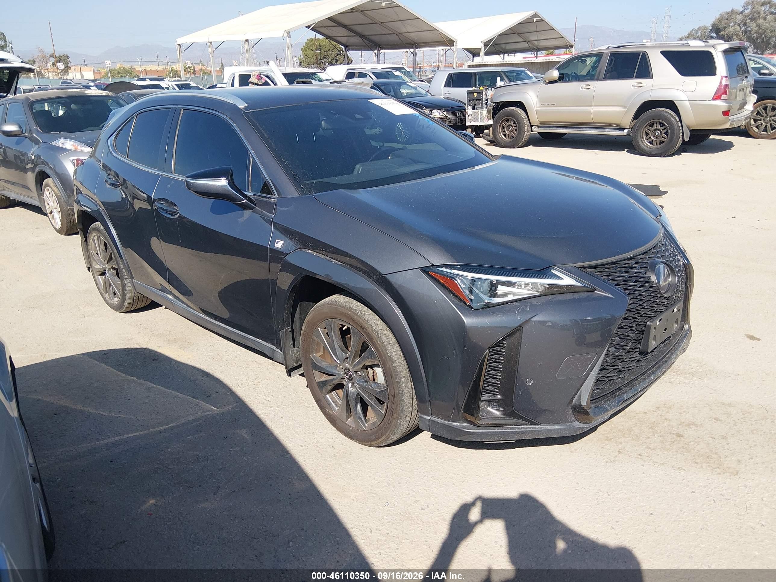 2022 Lexus UX 250h VIN JTHE9JBH0N2057698 — IAAI salvage auction photo