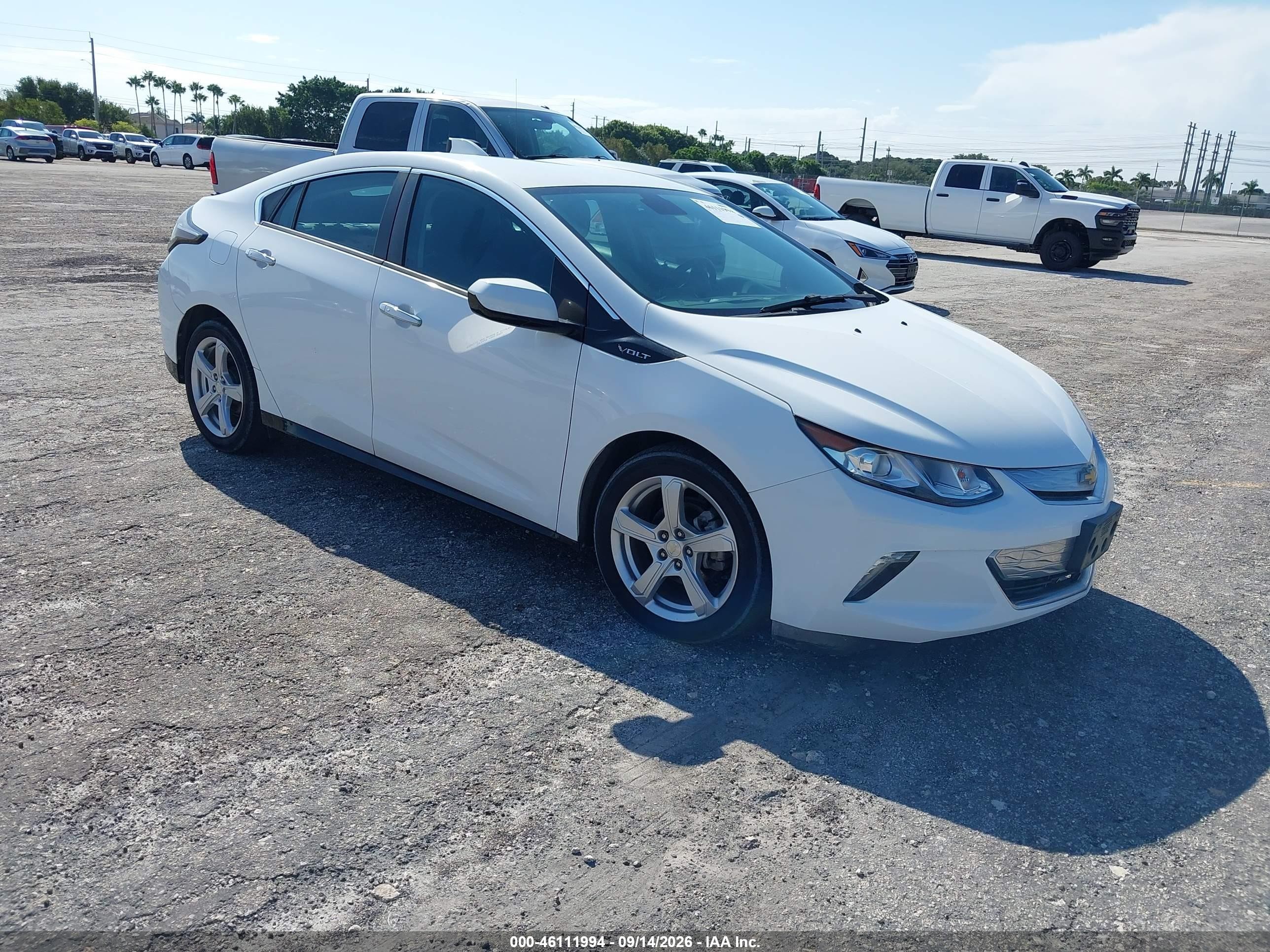 2018 Chevrolet Volt VIN 1G1RA6S52JU149609 — IAAI salvage auction photo