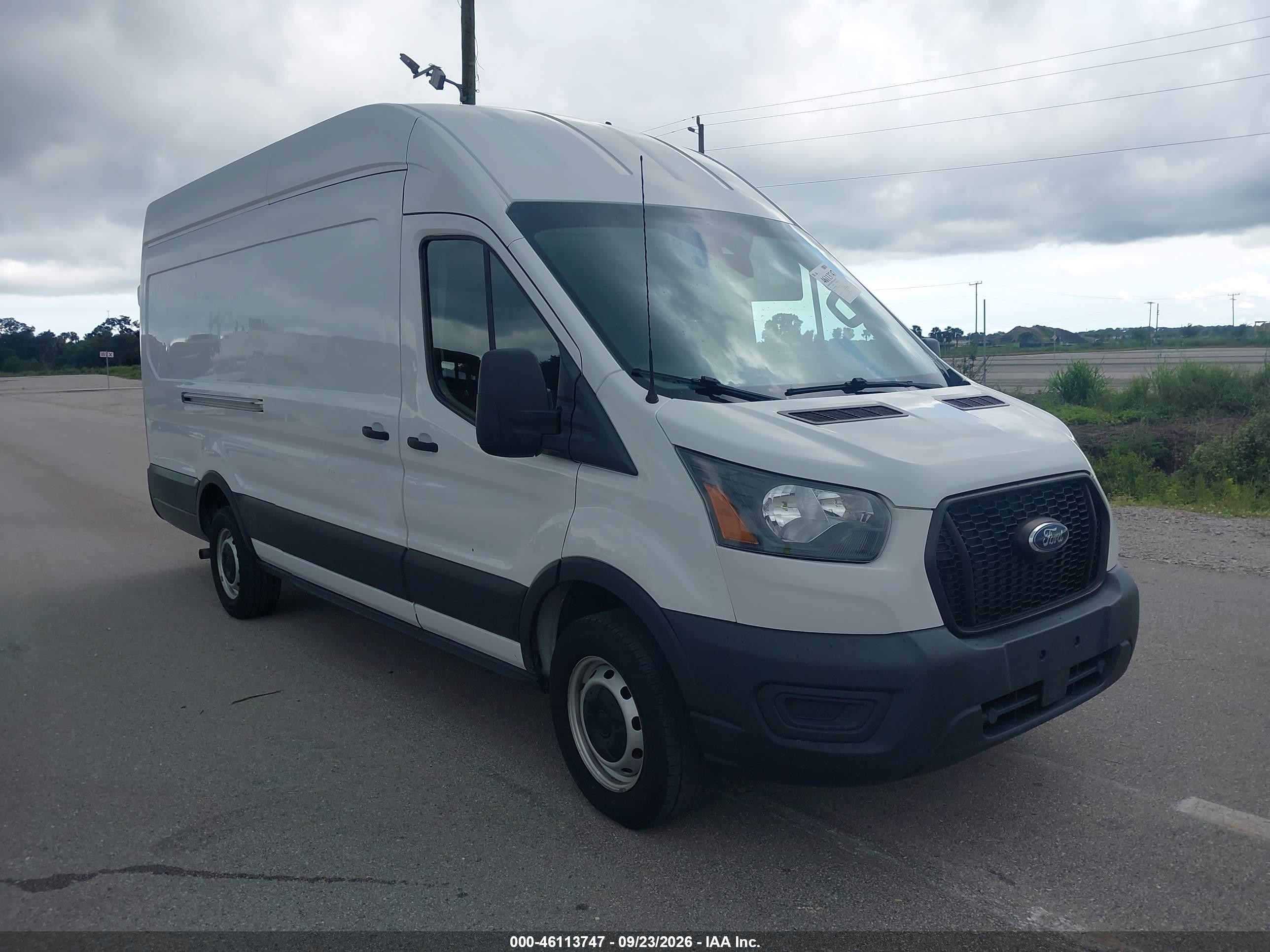 2021 Ford Transit-350 VIN 1FTBW3XG5MKA80367 — IAAI salvage auction photo