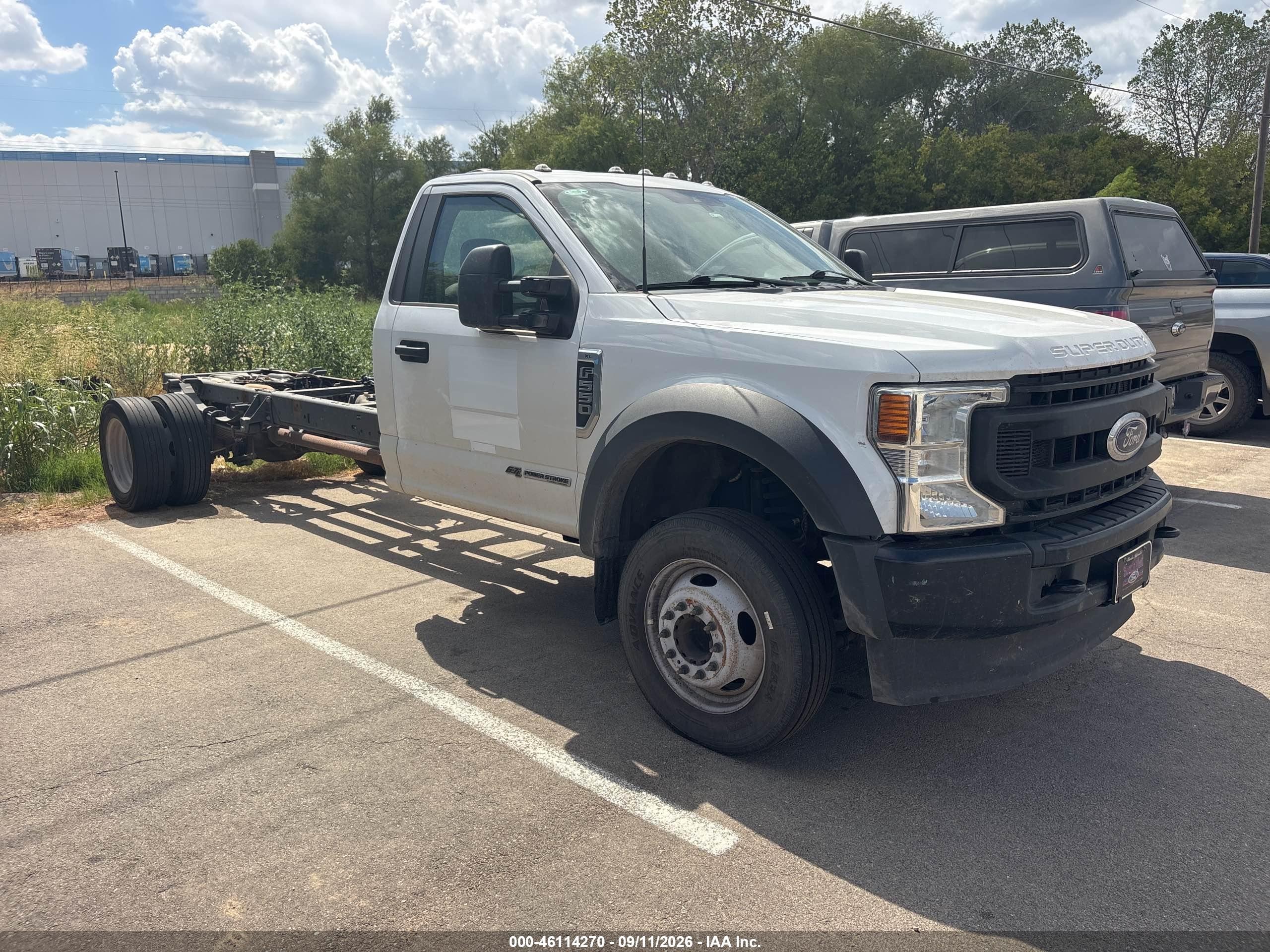 2022 Ford F-550 Chassis VIN 1FDUF5GT0NDA13176 — IAAI salvage auction photo