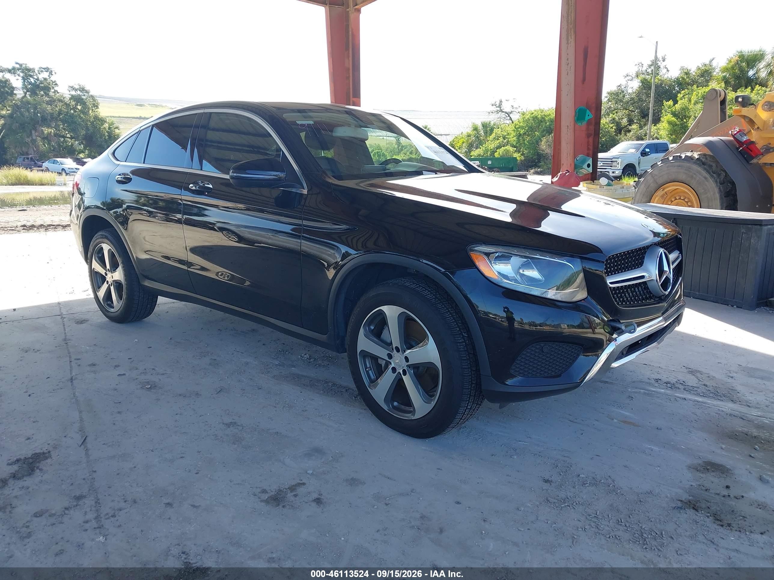 2017 Mercedes-Benz GLC-Class VIN WDC0J4KB1HF155386 — IAAI salvage auction photo