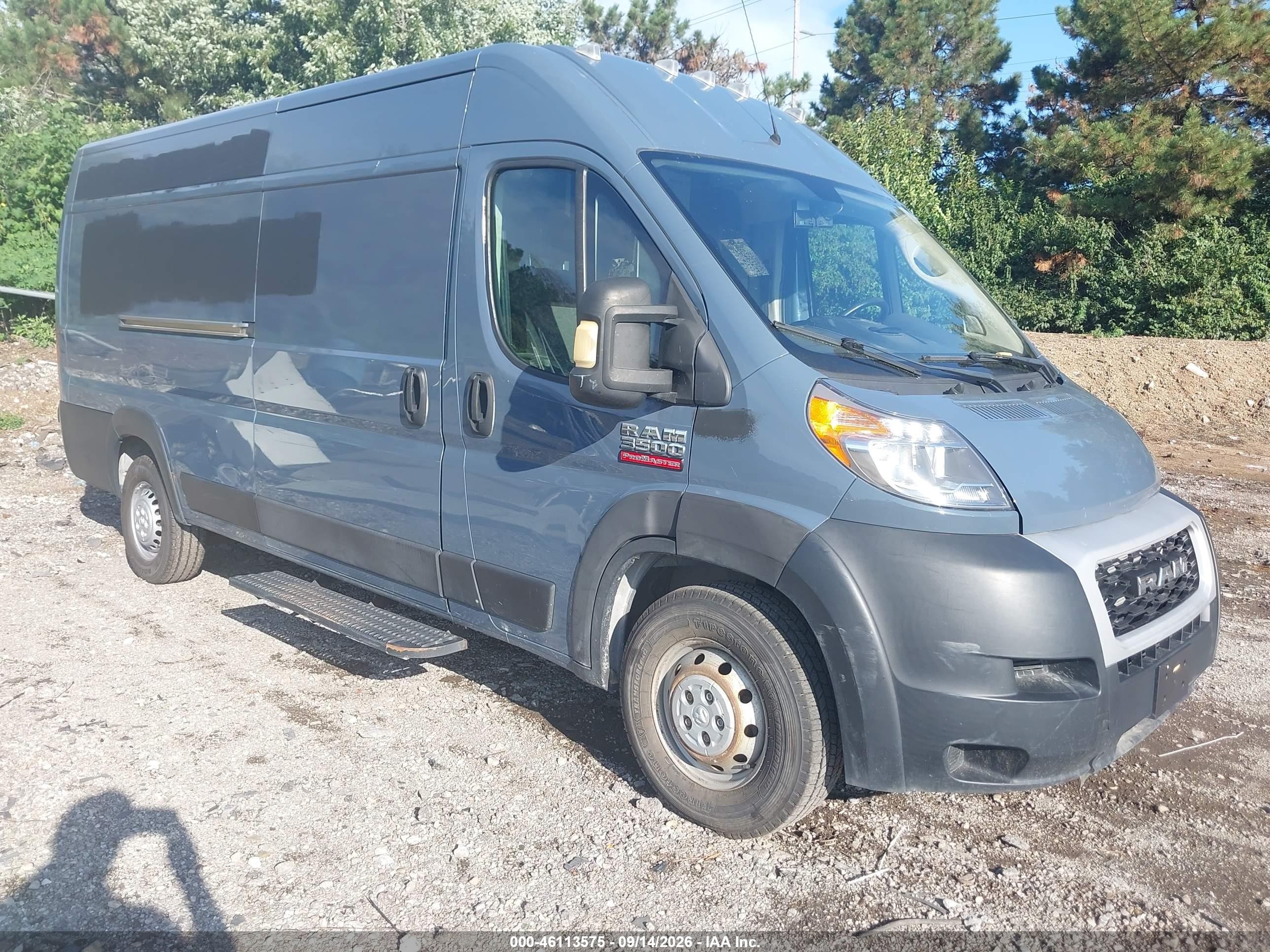 2019 Ram ProMaster 3500 VIN 3C6URVJG3KE551606 — IAAI salvage auction photo