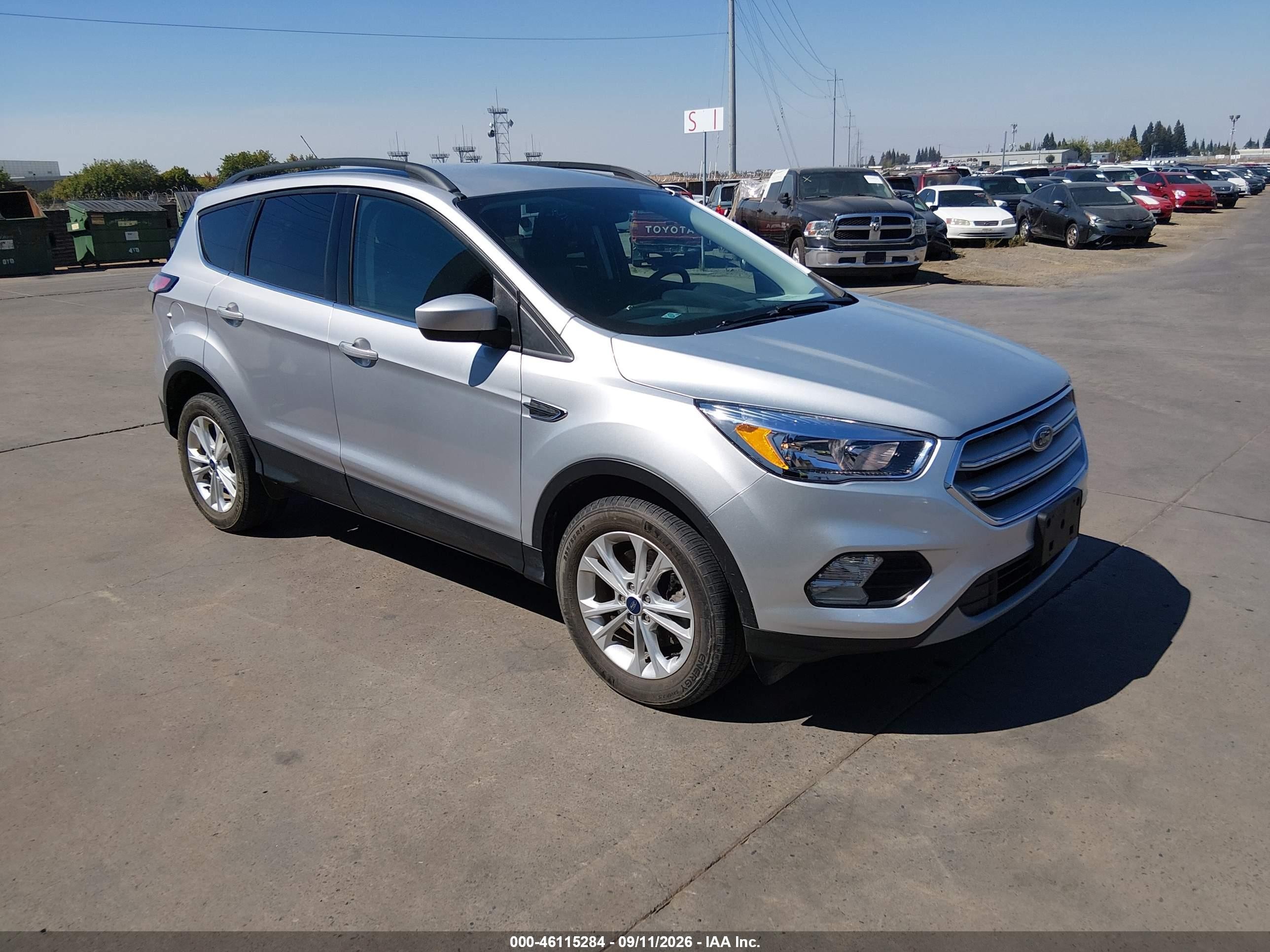 2018 Ford Escape VIN 1FMCU9GD7JUD08903 — IAAI salvage auction photo