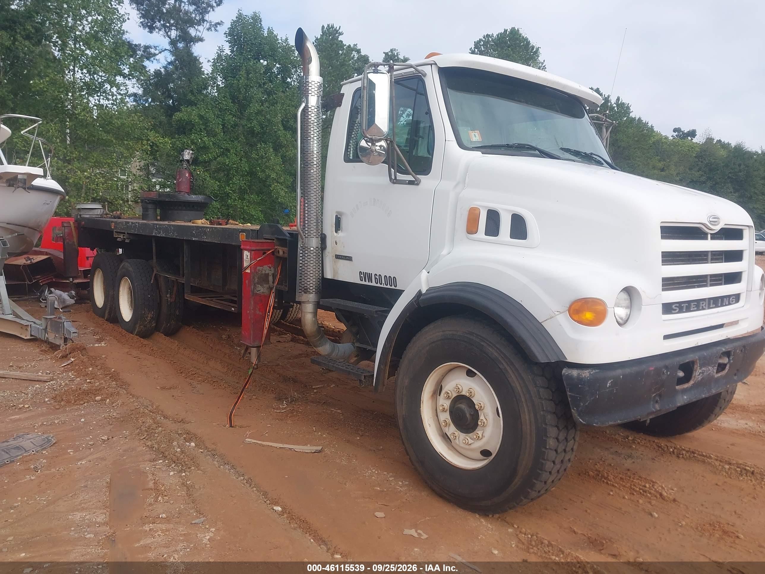 2001 Sterling Truck Lt VIN 2FZHATAK91AH62286 — IAAI salvage auction photo