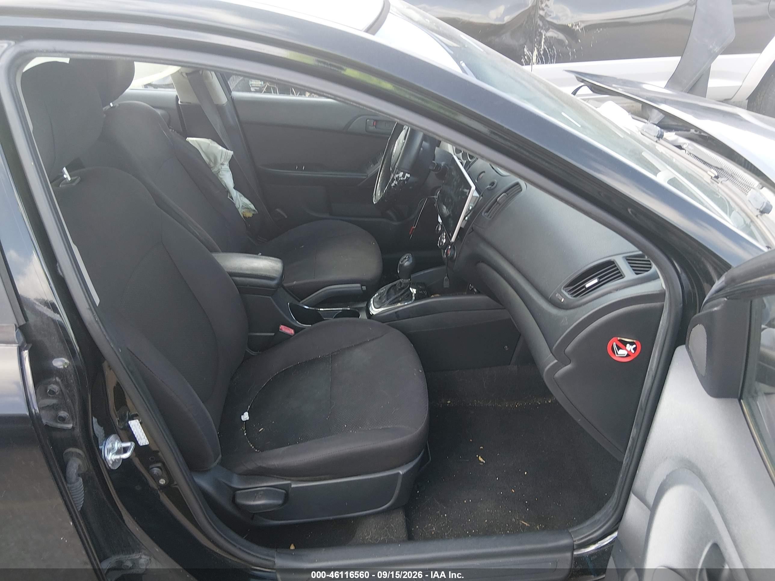 2012 Kia Forte VIN KNAFU5A20C5643240 IAAI salvage auction — Unknown, Salvage (Texas), sold $400 on 2026-10-09 (photo 5)