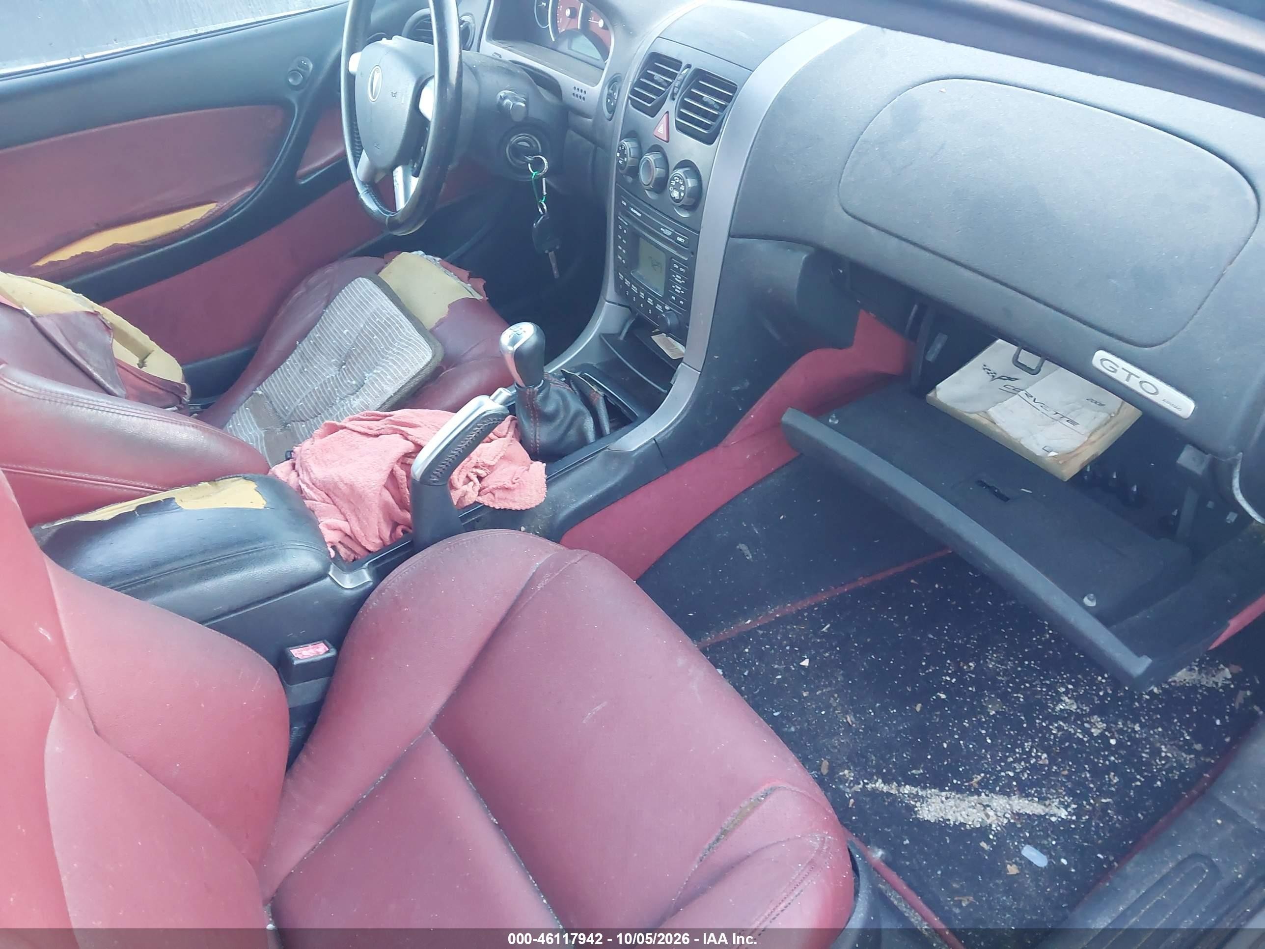 2004 Pontiac Gto VIN 6G2VX12G14L268570 IAAI salvage auction — Normal Wear, Clear (New York), sold $3,500 on 2026-10-13 (photo 5)
