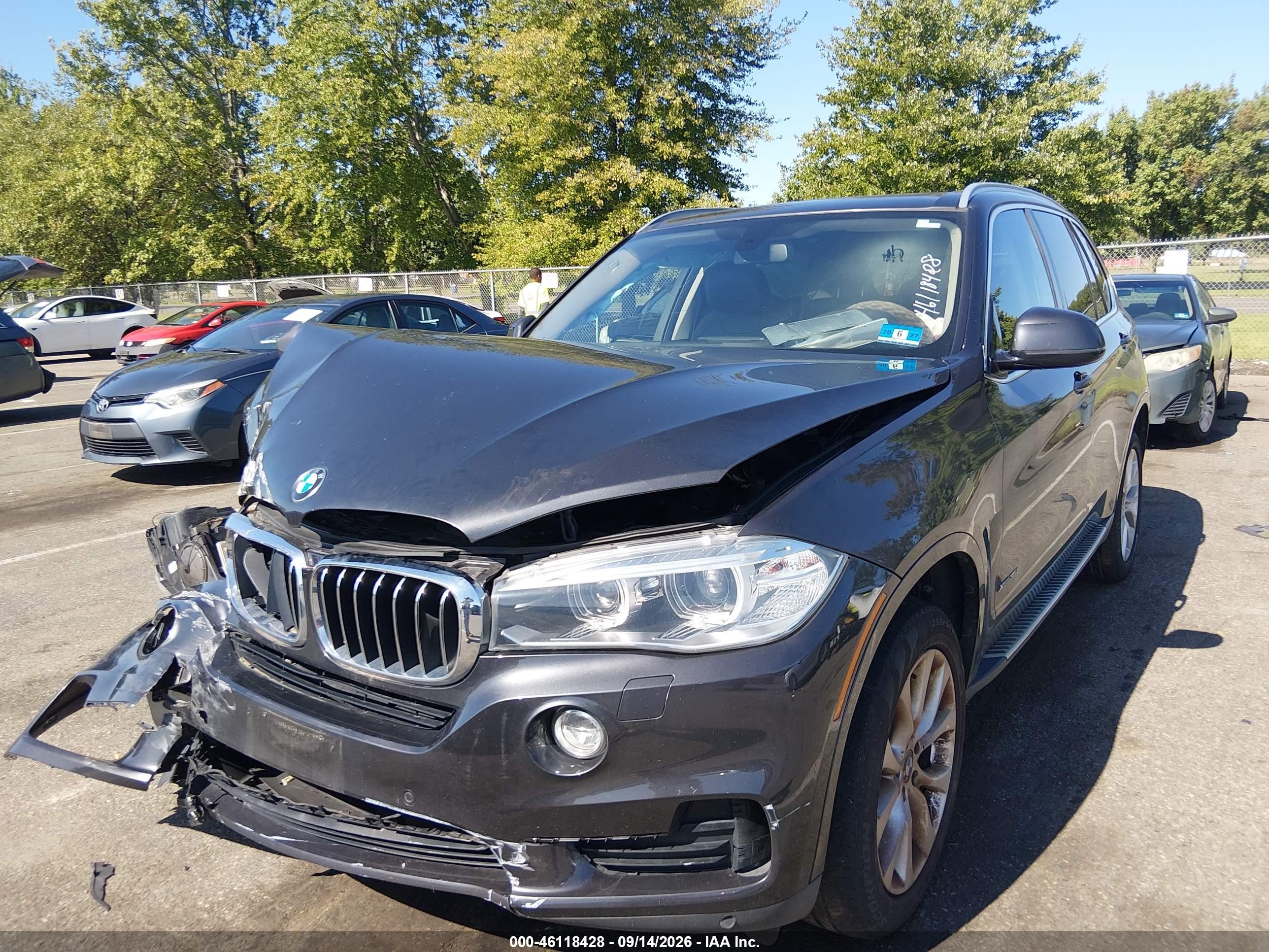 2014 BMW X5 VIN 5UXKR0C55E0K46473 IAAI salvage auction — Normal Wear, Clear (New Jersey), sold $2,750 on 2026-10-10 (photo 6)