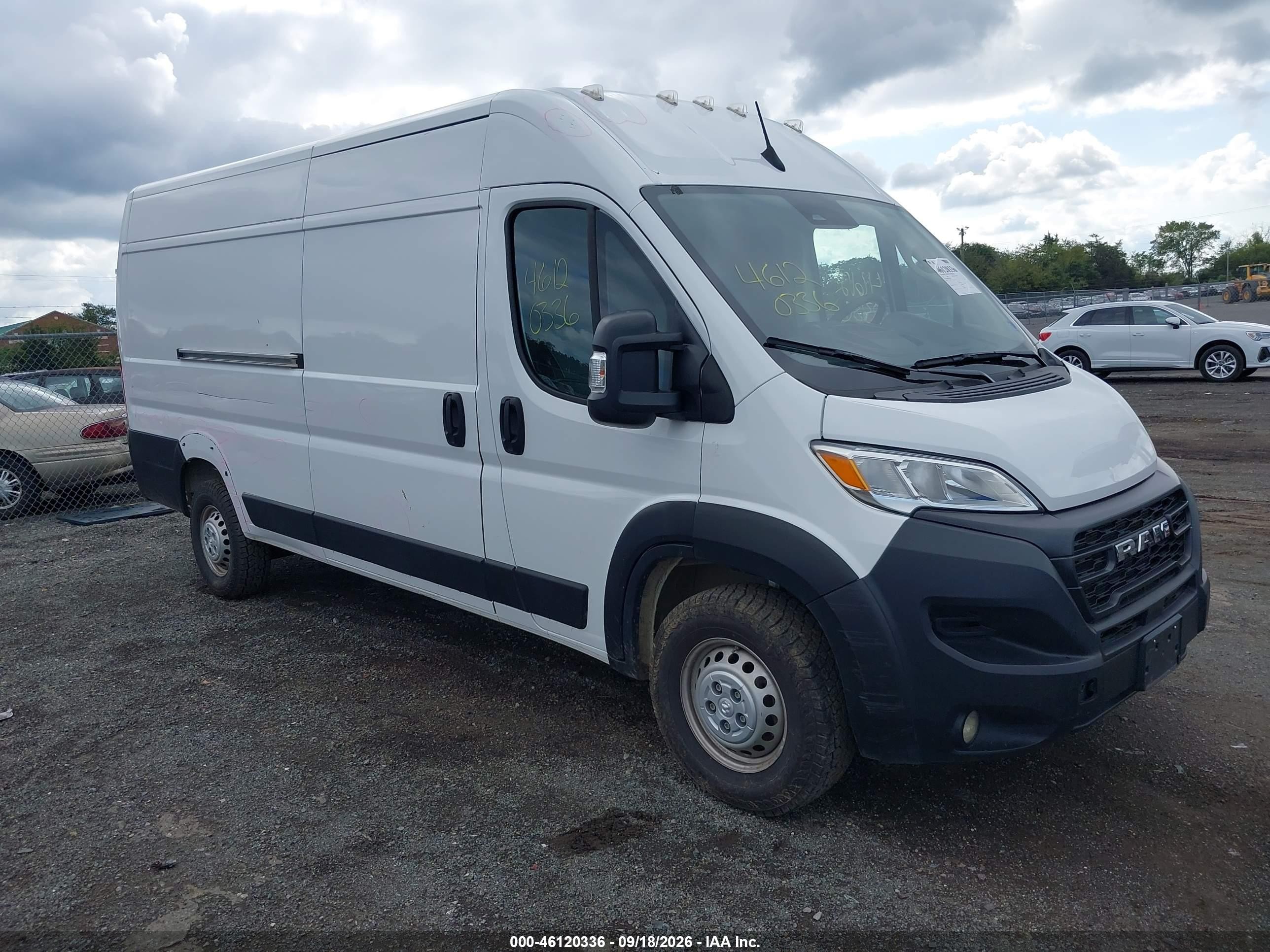 2025 Ram ProMaster 3500 VIN 3C6MRVJG7SE504854 — IAAI salvage auction photo