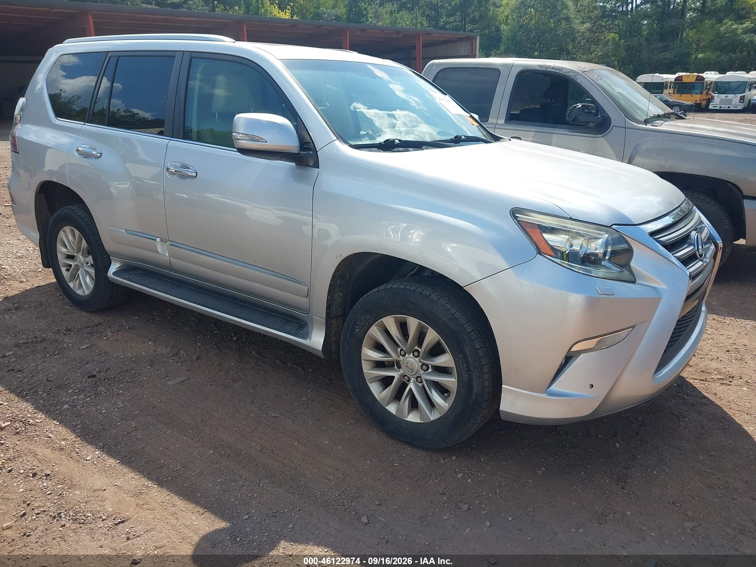 2016 Lexus GX 460 VIN JTJBM7FX1G5132267 — IAAI salvage auction photo