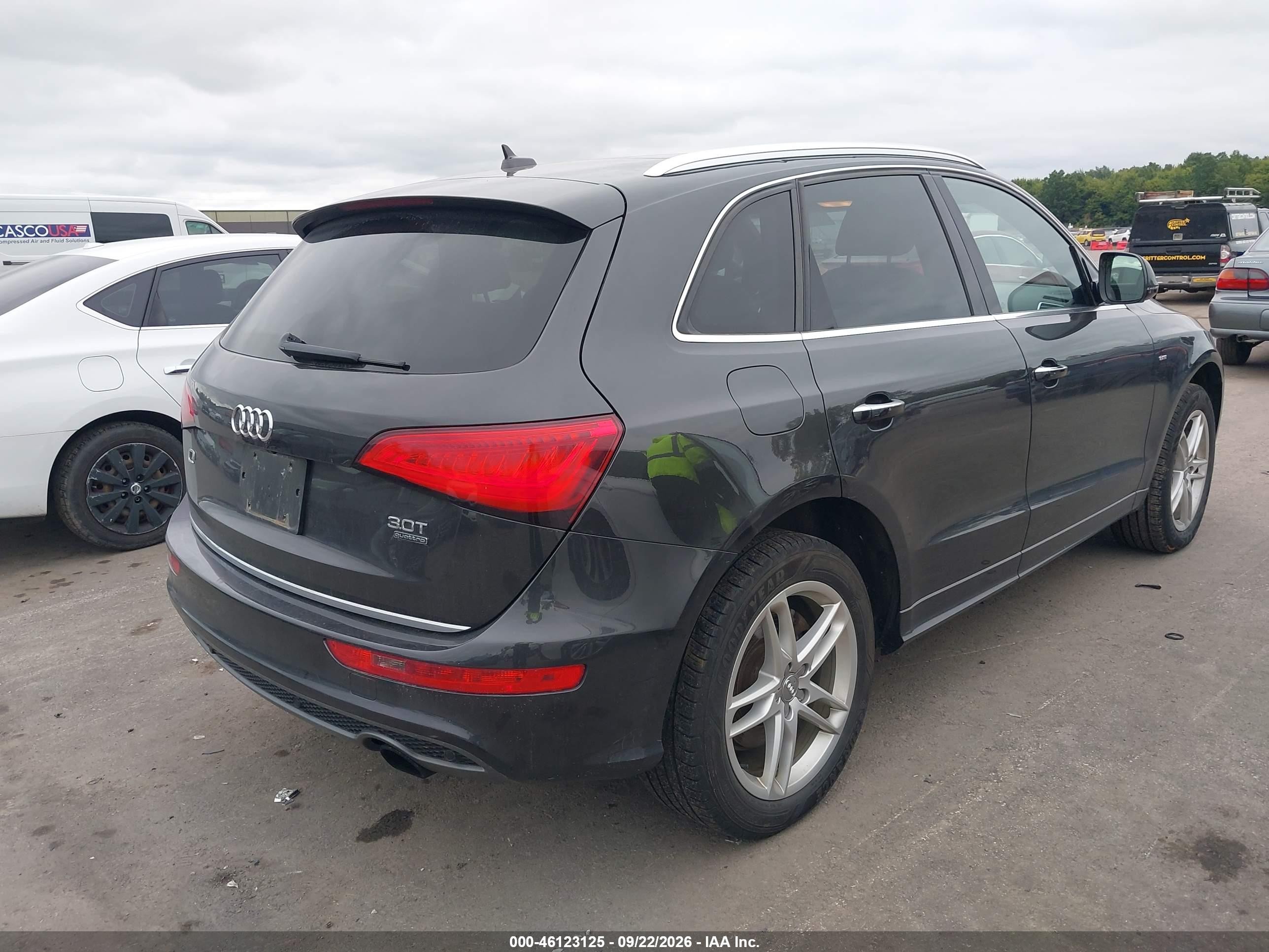 2016 Audi Q5 VIN WA1D7AFP7GA070617 IAAI salvage auction — Hail, Salvage (Ohio), sold $2,100 on 2026-10-05 (photo 4)