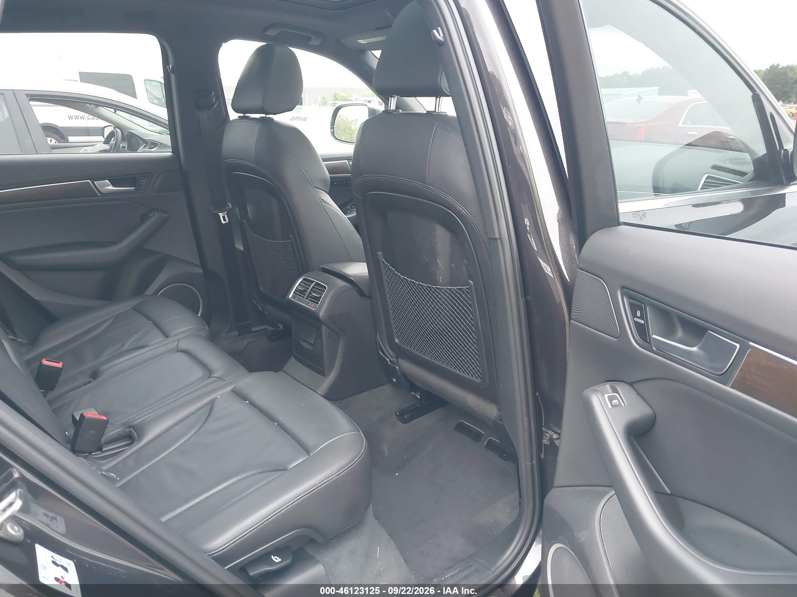 2016 Audi Q5 VIN WA1D7AFP7GA070617 IAAI salvage auction — Hail, Salvage (Ohio), sold $2,100 on 2026-10-05 (photo 8)