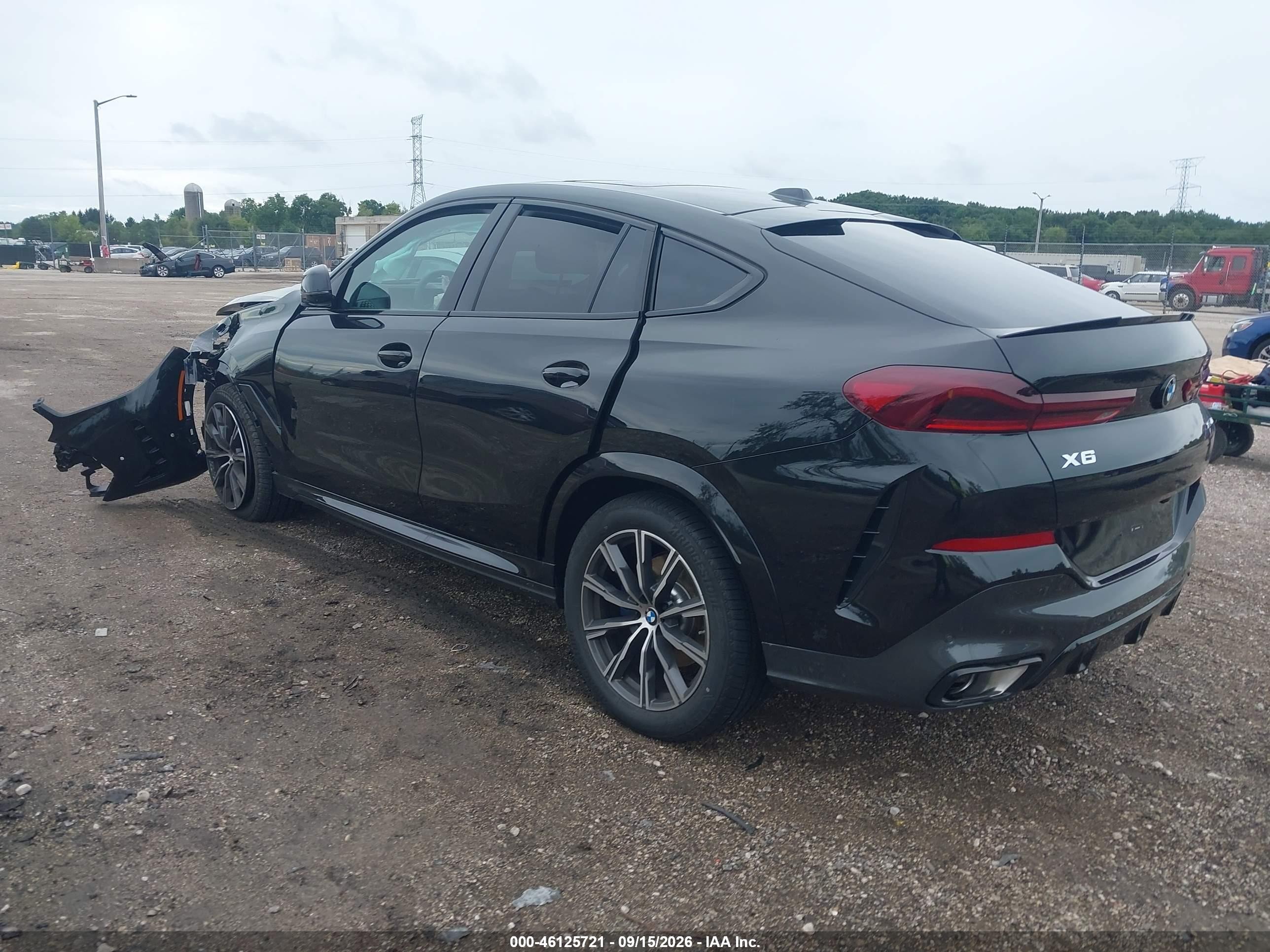 2027 BMW X6 VIN 5UX33EX0XV9528654 IAAI salvage auction — Front End, Clear (Florida), sold $24,700 on 2026-09-24 (photo 3)