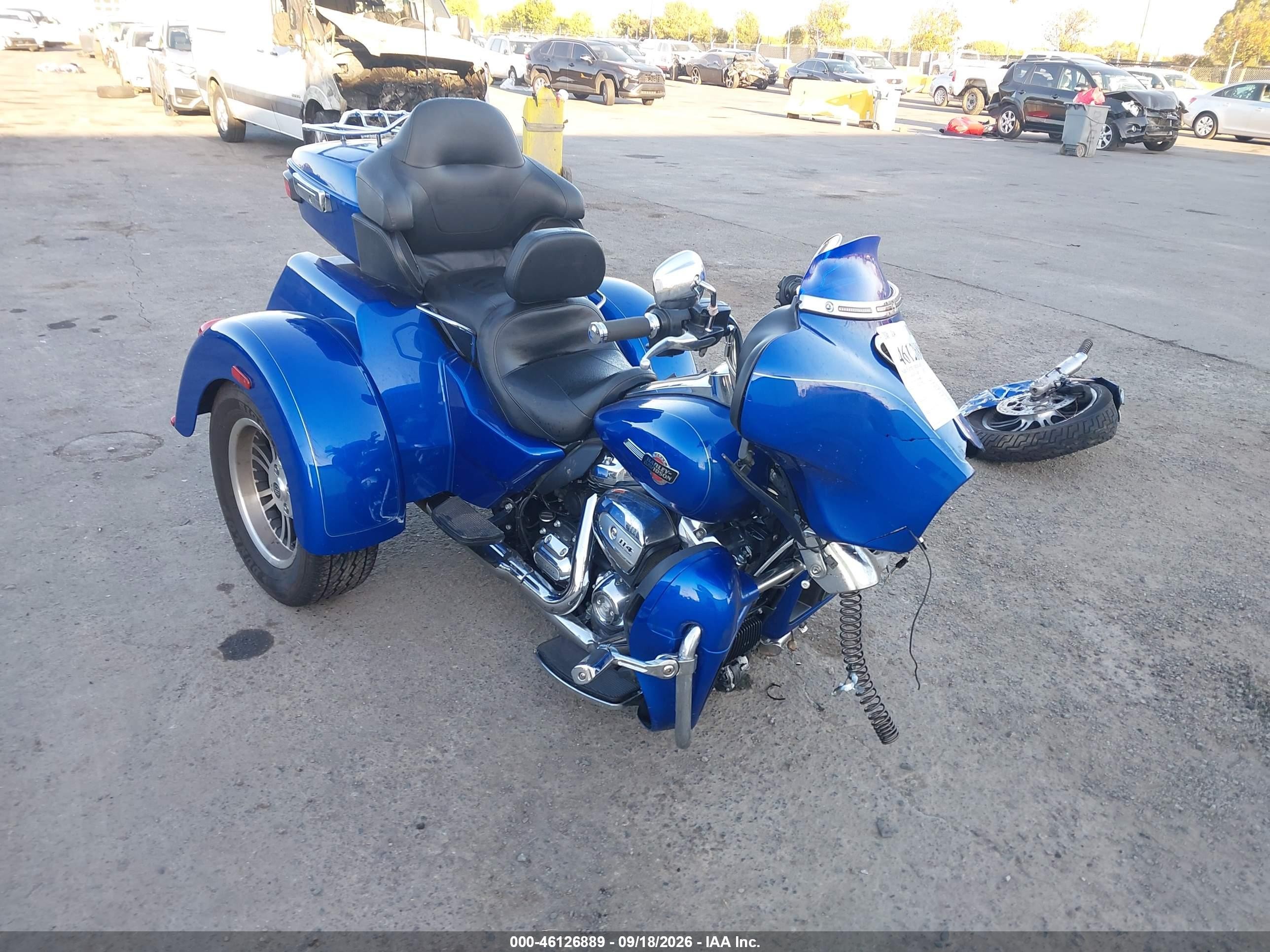 2024 Harley-Davidson FLHTCUTG VIN 1HD1MAF10RB860981 — IAAI salvage auction photo