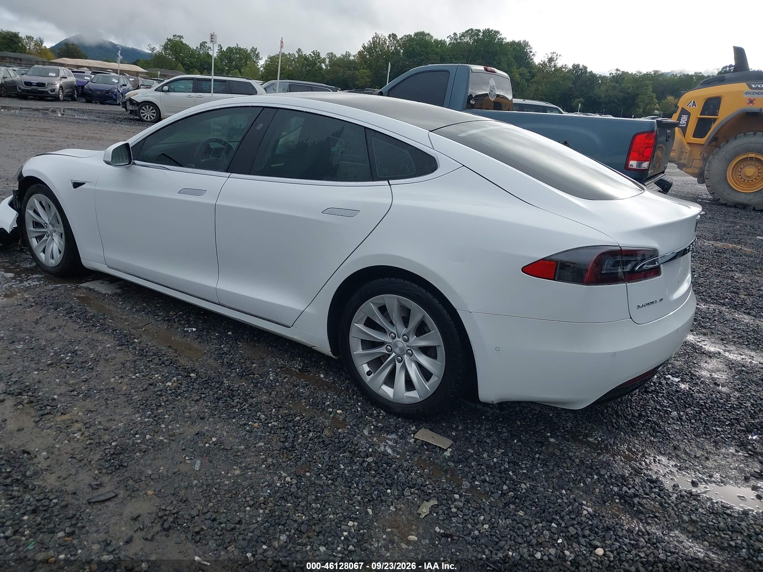 2017 Tesla Model s VIN 5YJSA1E20HF200475 IAAI salvage auction — Front End, Salvage (North Carolina), sold $8,500 on 2026-10-06 (photo 3)