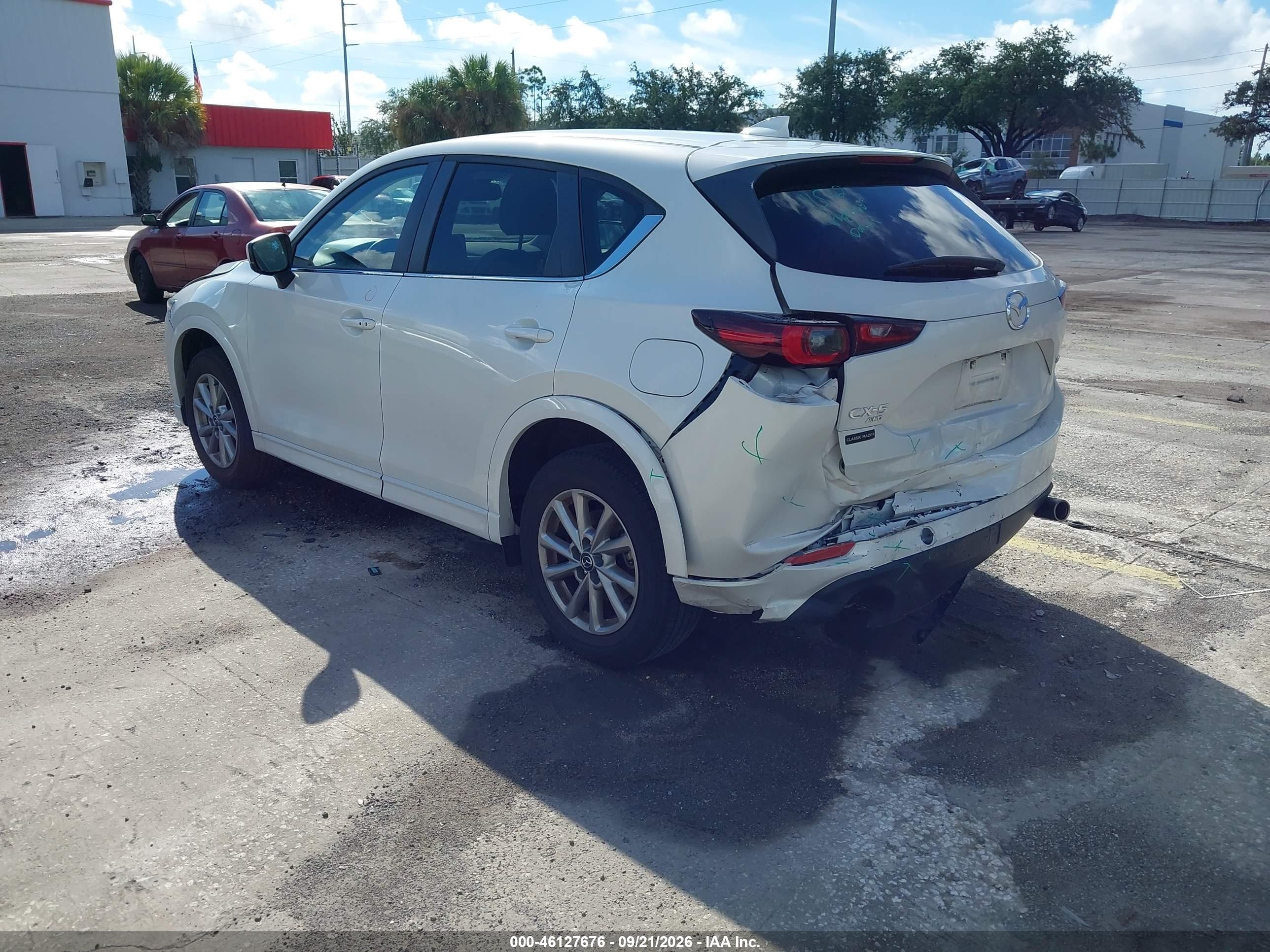 2025 Mazda Cx-5 VIN JM3KFBCLXS0553239 IAAI salvage auction — Rear End, Rebuildable (Florida), sold $8,500 on 2026-10-03 (photo 3)