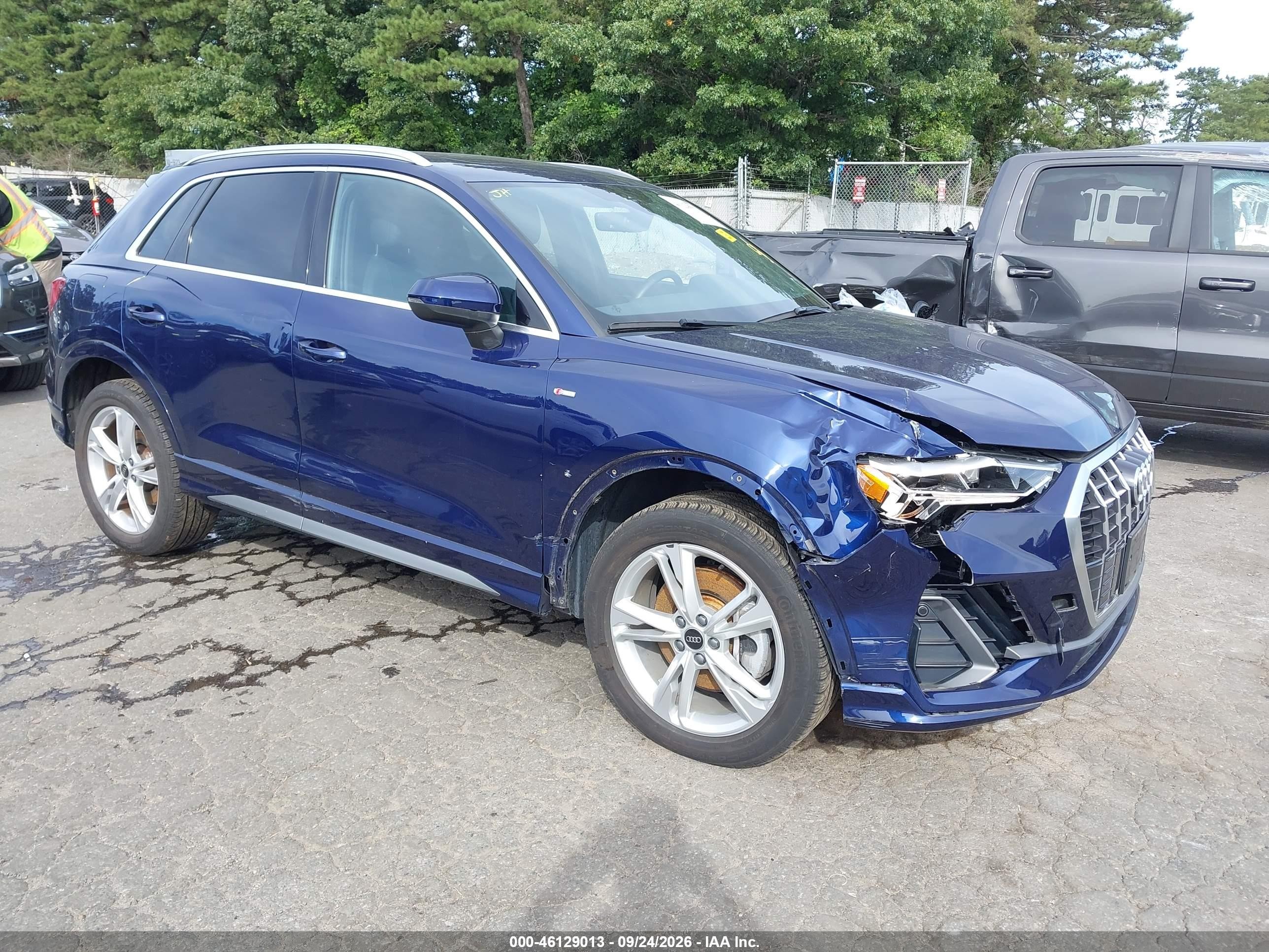 2024 Audi Q3 VIN WA1DECF3XR1185486 — IAAI salvage auction photo