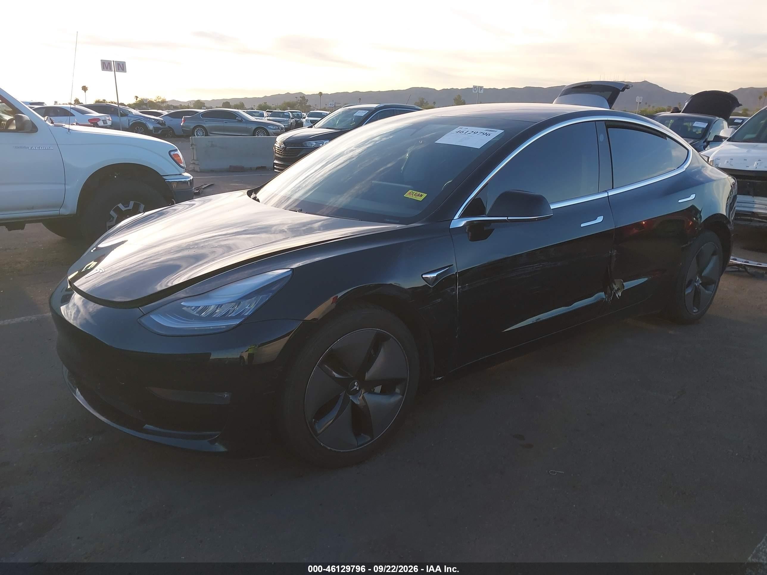 2018 Tesla Model 3 VIN 5YJ3E1EA2JF044493 IAAI salvage auction — Side, Salvage (Arizona), sold $6,700 on 2026-09-29 (photo 6)