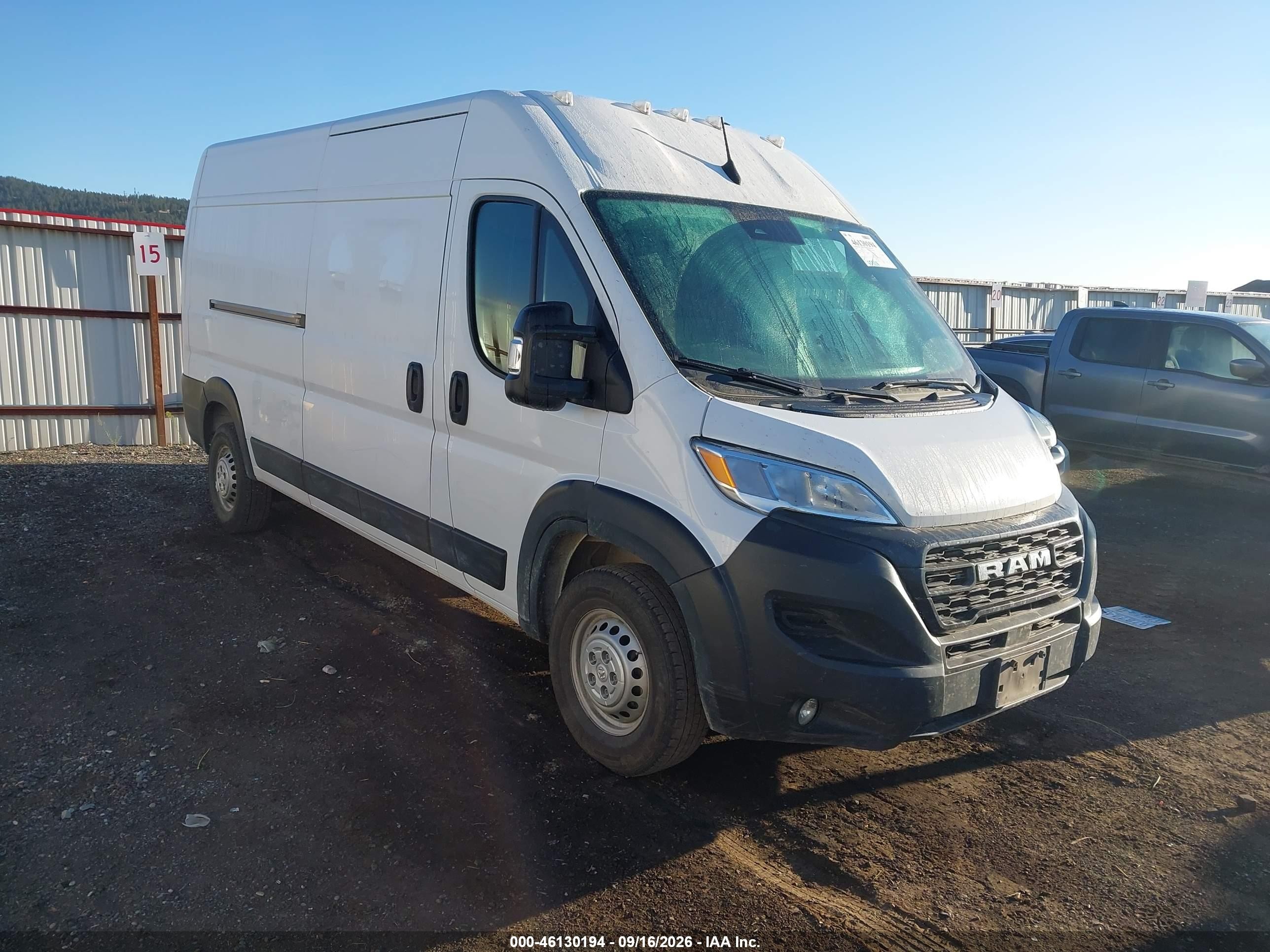 2025 Ram ProMaster 2500 VIN 3C6LRVDG8SE519337 — IAAI salvage auction photo