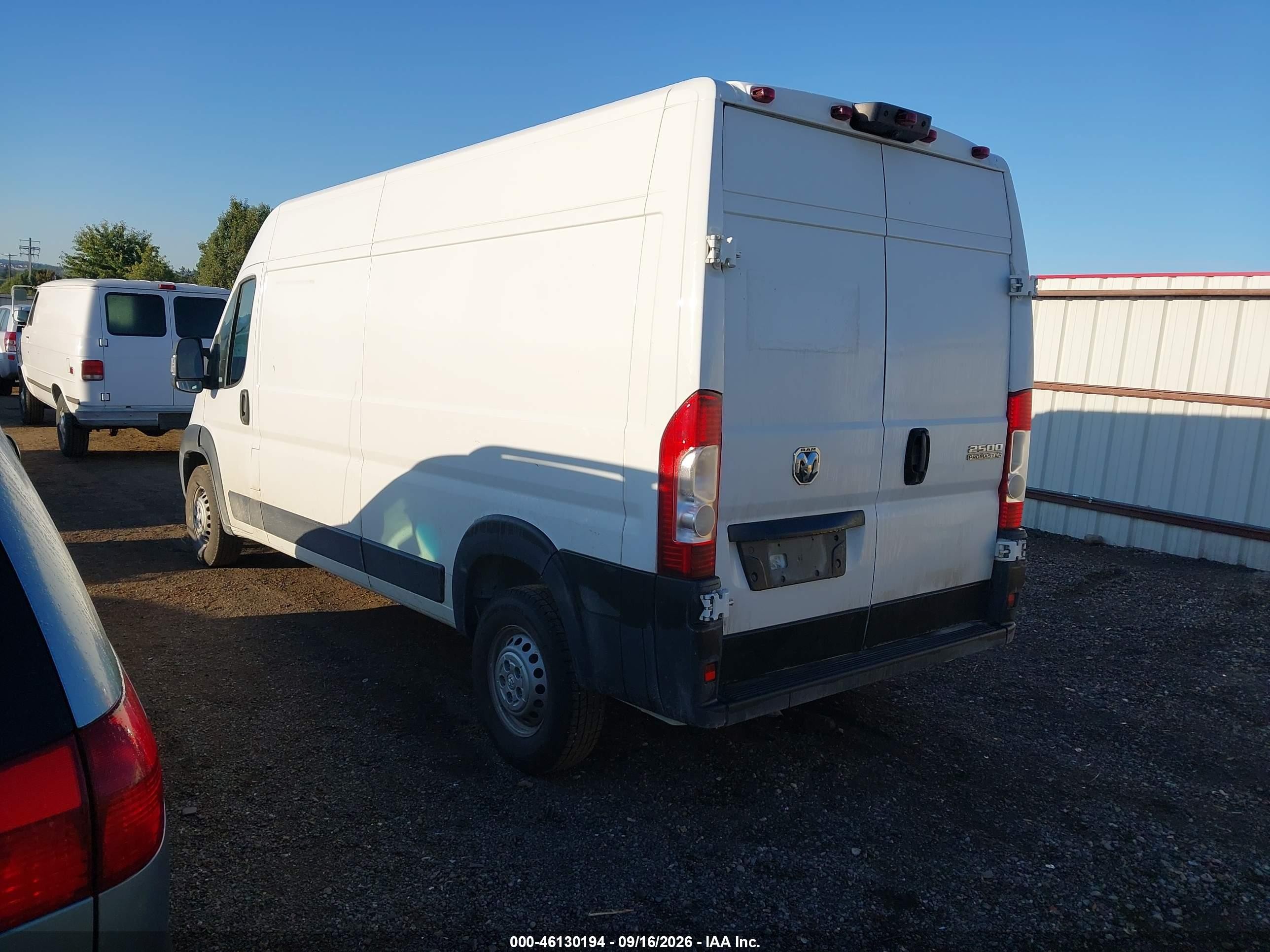 2025 Ram Promaster 2500 VIN 3C6LRVDG8SE519337 IAAI salvage auction — Normal Wear, Enterprise Vehicles Clear Only (Washington), sold $15,300 on 2026-09-19 (photo 3)