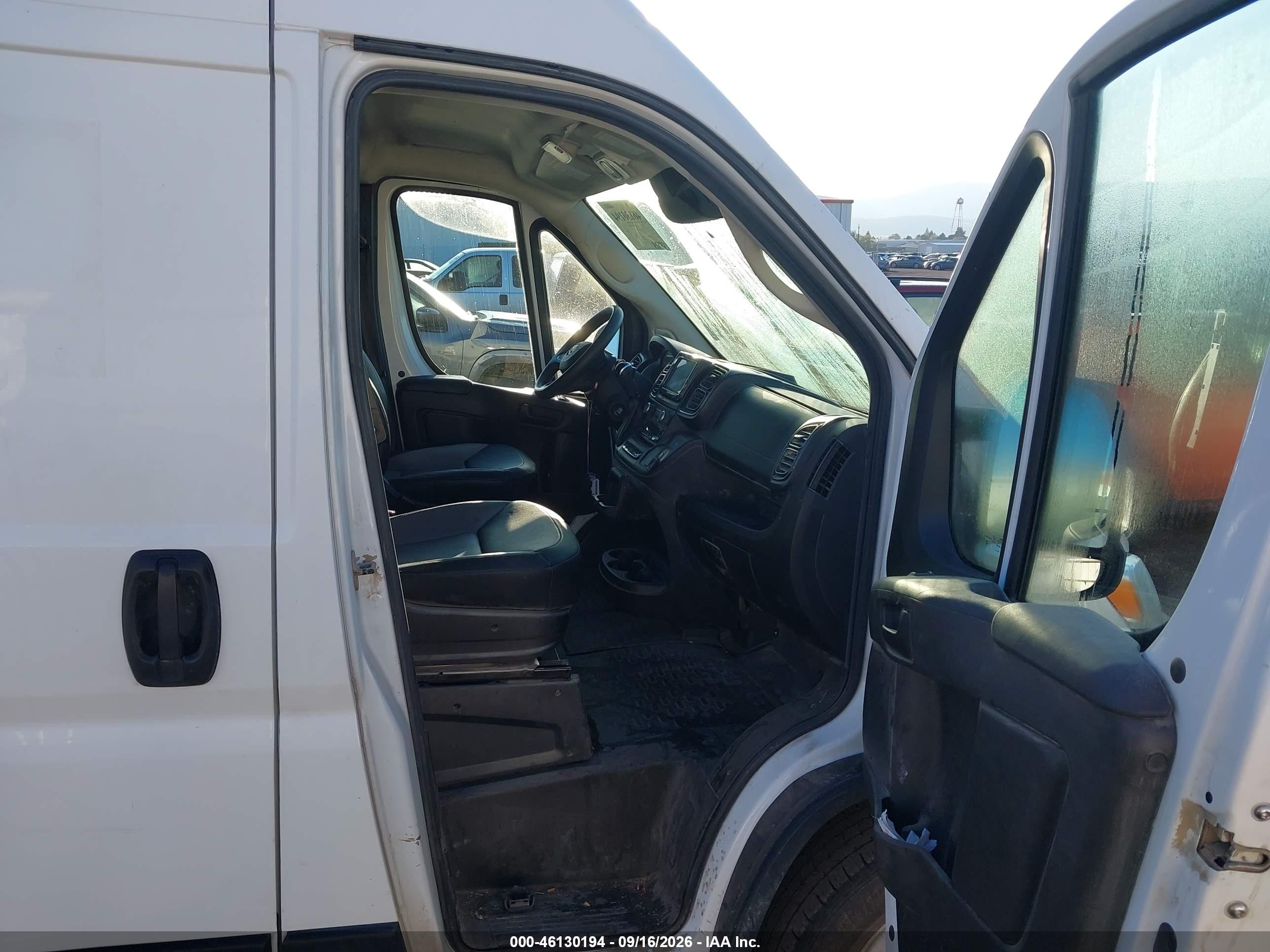2025 Ram Promaster 2500 VIN 3C6LRVDG8SE519337 IAAI salvage auction — Normal Wear, Enterprise Vehicles Clear Only (Washington), sold $15,300 on 2026-09-19 (photo 5)
