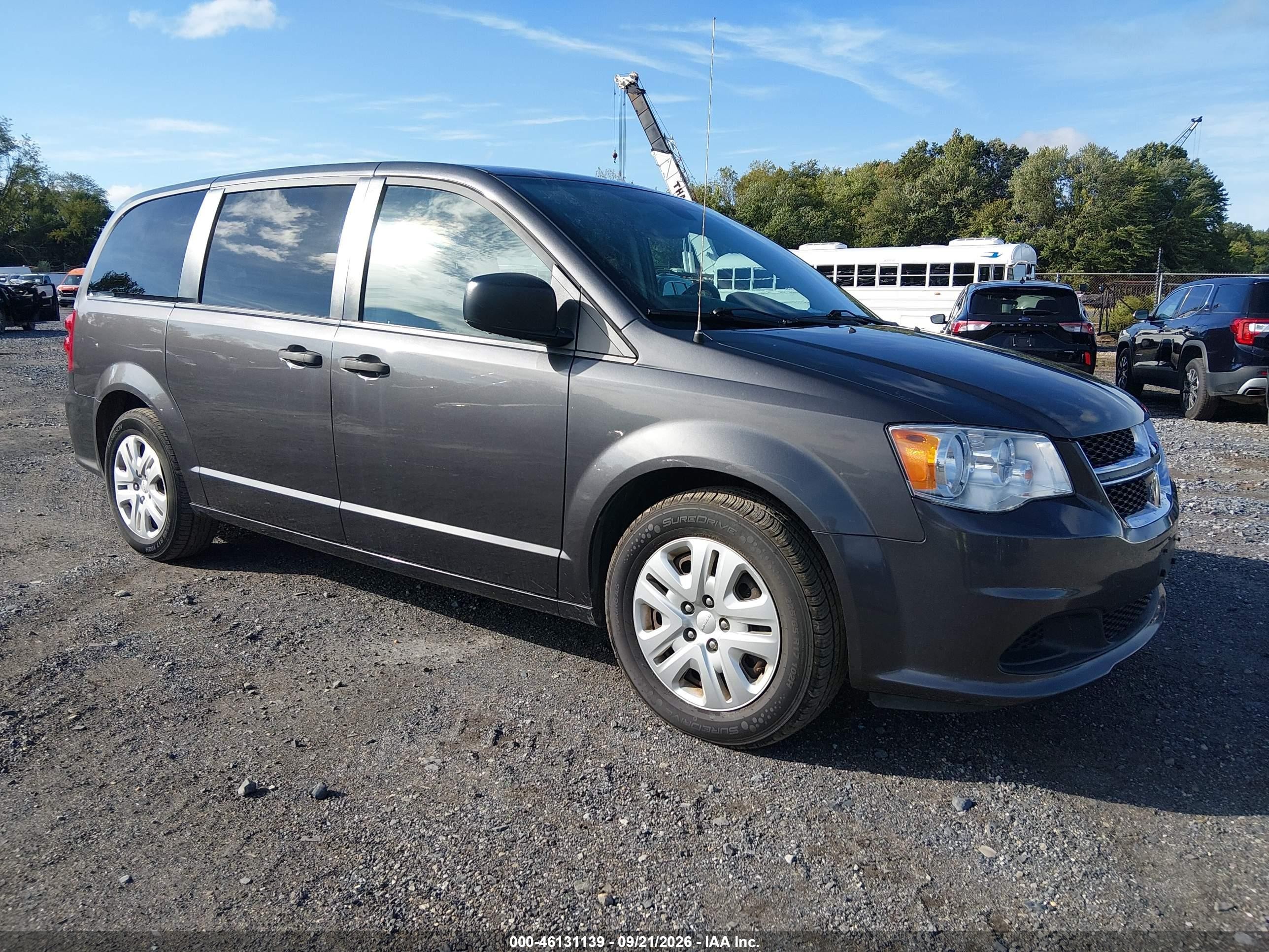 2019 Dodge Grand Caravan VIN 2C4RDGBG6KR641659 — IAAI salvage auction photo