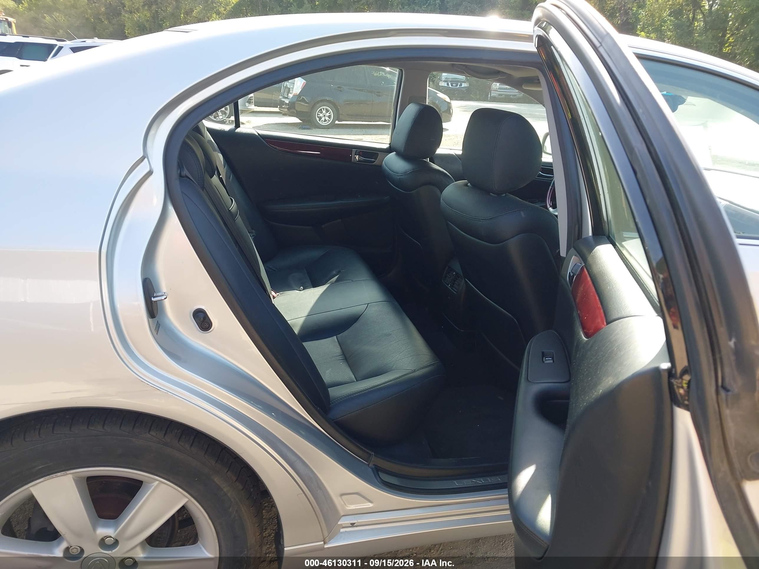 2005 Lexus Es 330 VIN JTHBA30G655104635 IAAI salvage auction — Normal Wear, Clear (Kansas), sold $875 on 2026-09-25 (photo 8)
