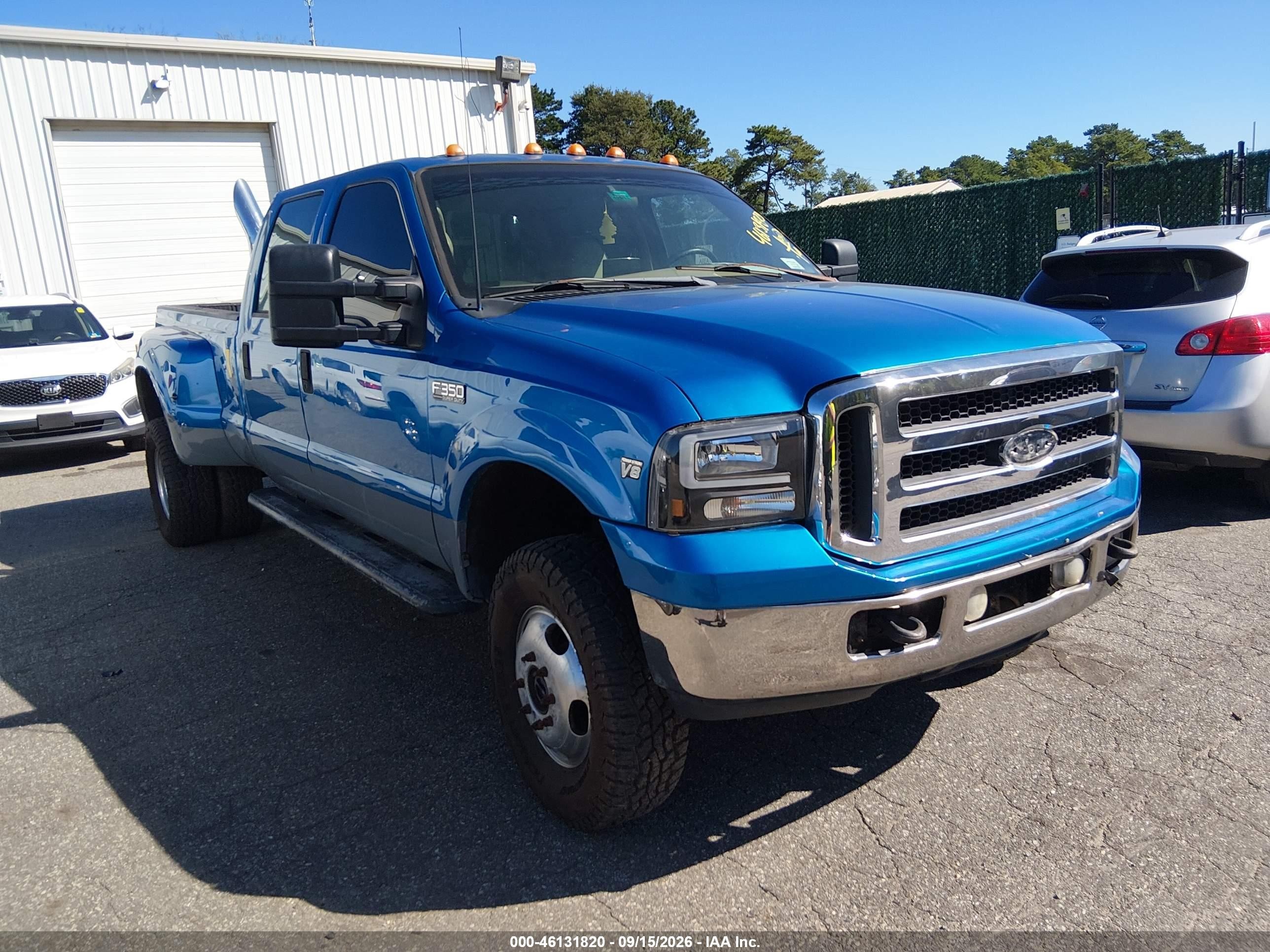 1999 Ford F-350 VIN 1FTSW31F8XEA44918 — IAAI salvage auction photo