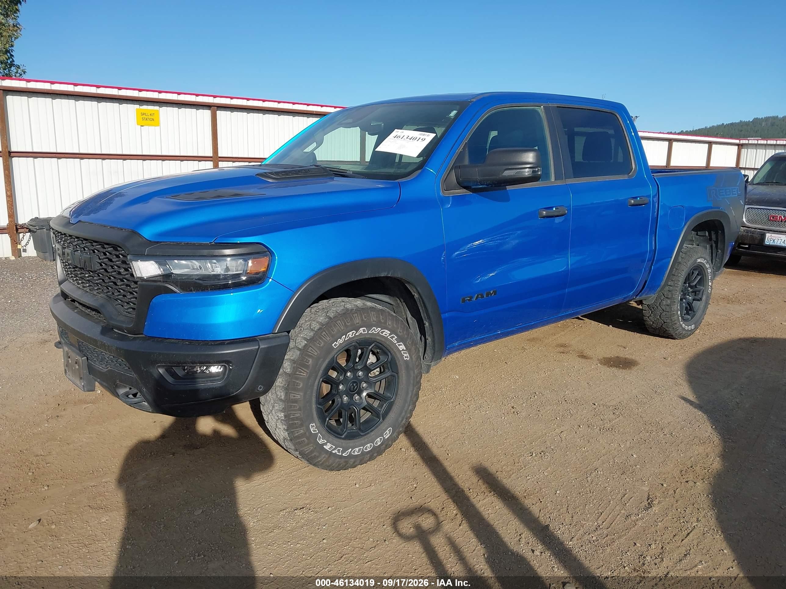 2025 Ram 1500 VIN 1C6SRFLP8SN581092 IAAI salvage auction — Rear End, Enterprise Vehicles Clear Only (California), sold $33,250 on 2026-09-26 (photo 2)