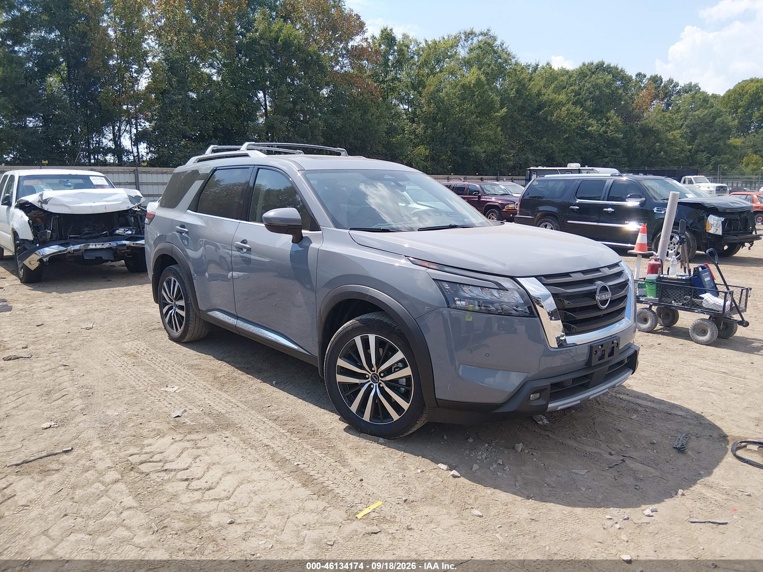 2025 Nissan Pathfinder VIN 5N1DR3DJ1SC310070 — IAAI salvage auction photo