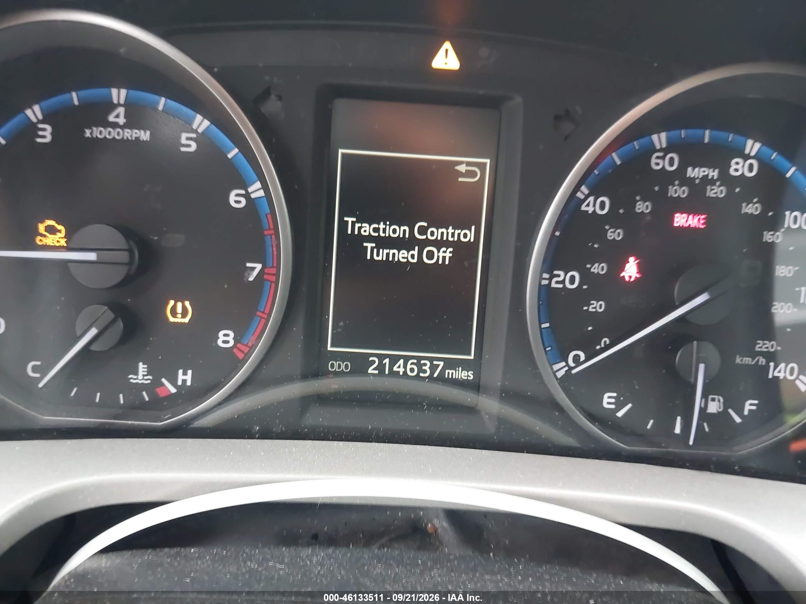 2018 Toyota Rav 4 VIN 2T3WFREV2JW435620 IAAI salvage auction — Front & Rear, Salvage (California), sold $4,150 on 2026-09-25 (photo 7)