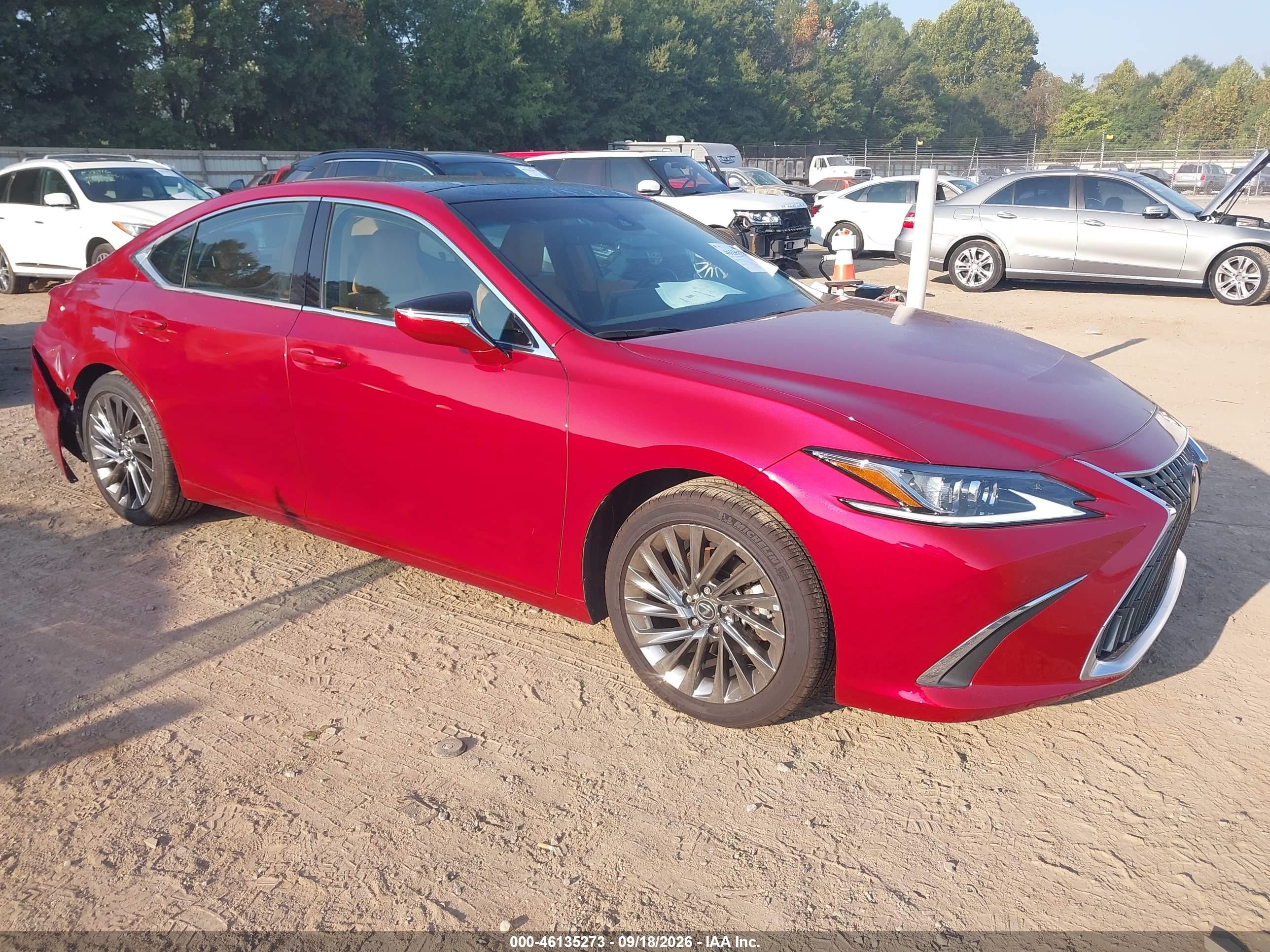 2024 Lexus ES 350 VIN 58AEZ1B15RU172896 — IAAI salvage auction photo