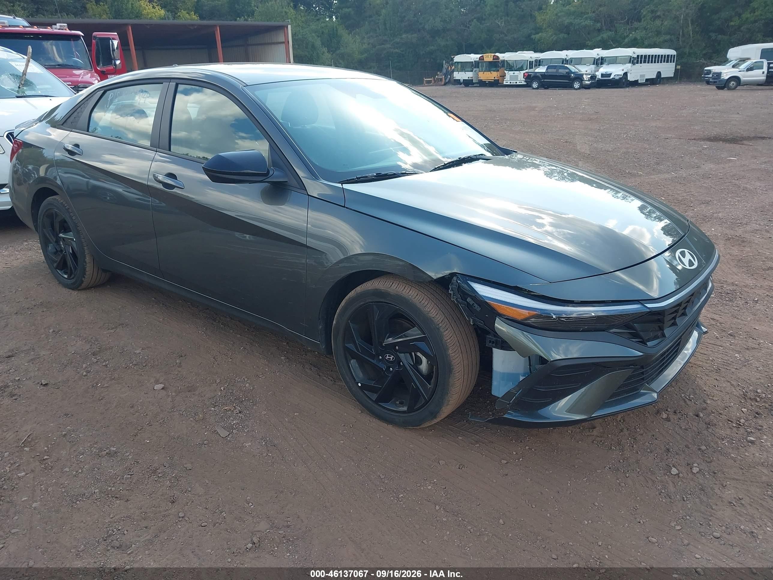 2026 Hyundai Elantra VIN KMHLM4DG0TU113343 — IAAI salvage auction photo