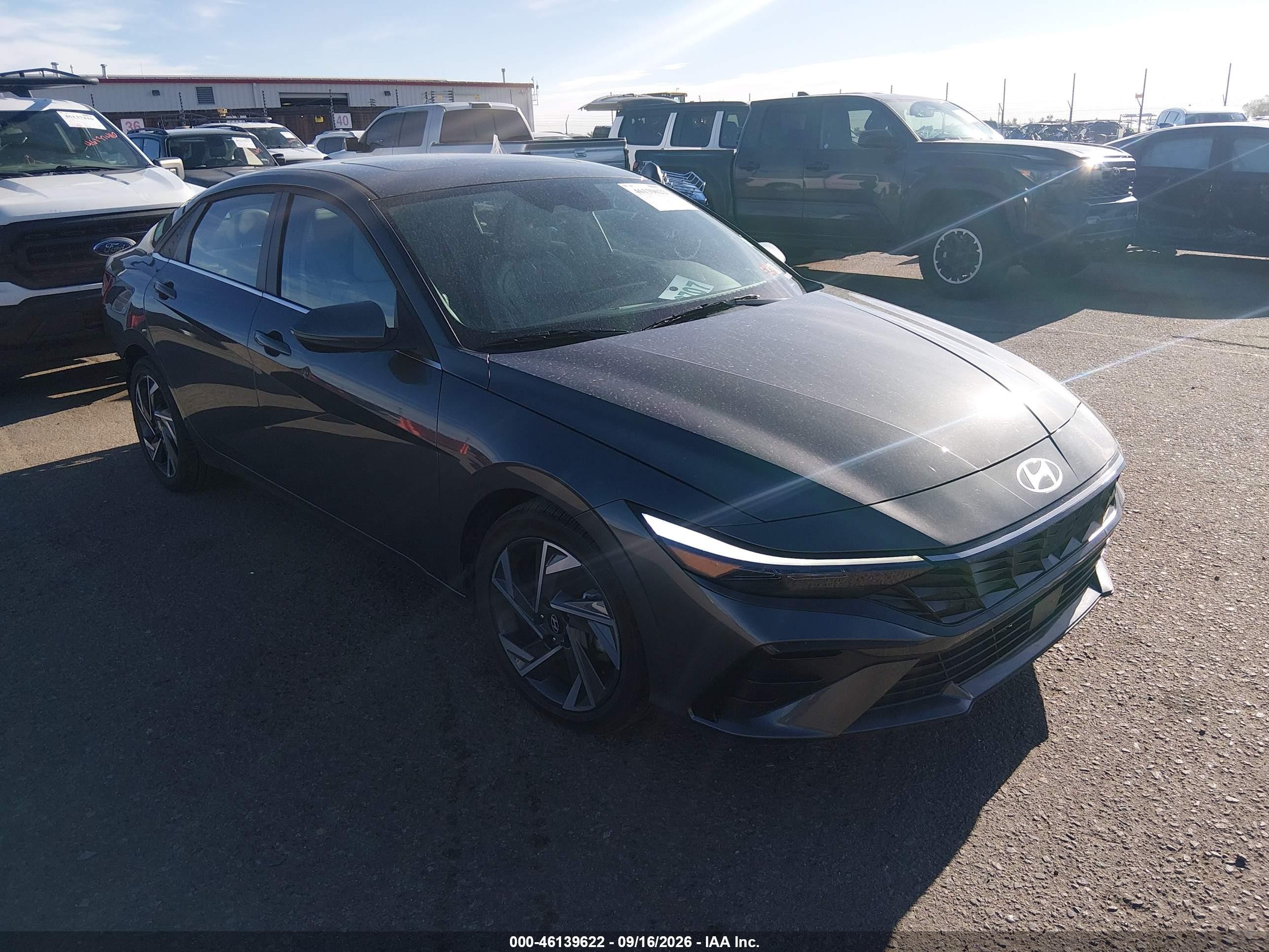 2025 Hyundai Elantra VIN KMHLN4DJ7SU165849 — IAAI salvage auction photo