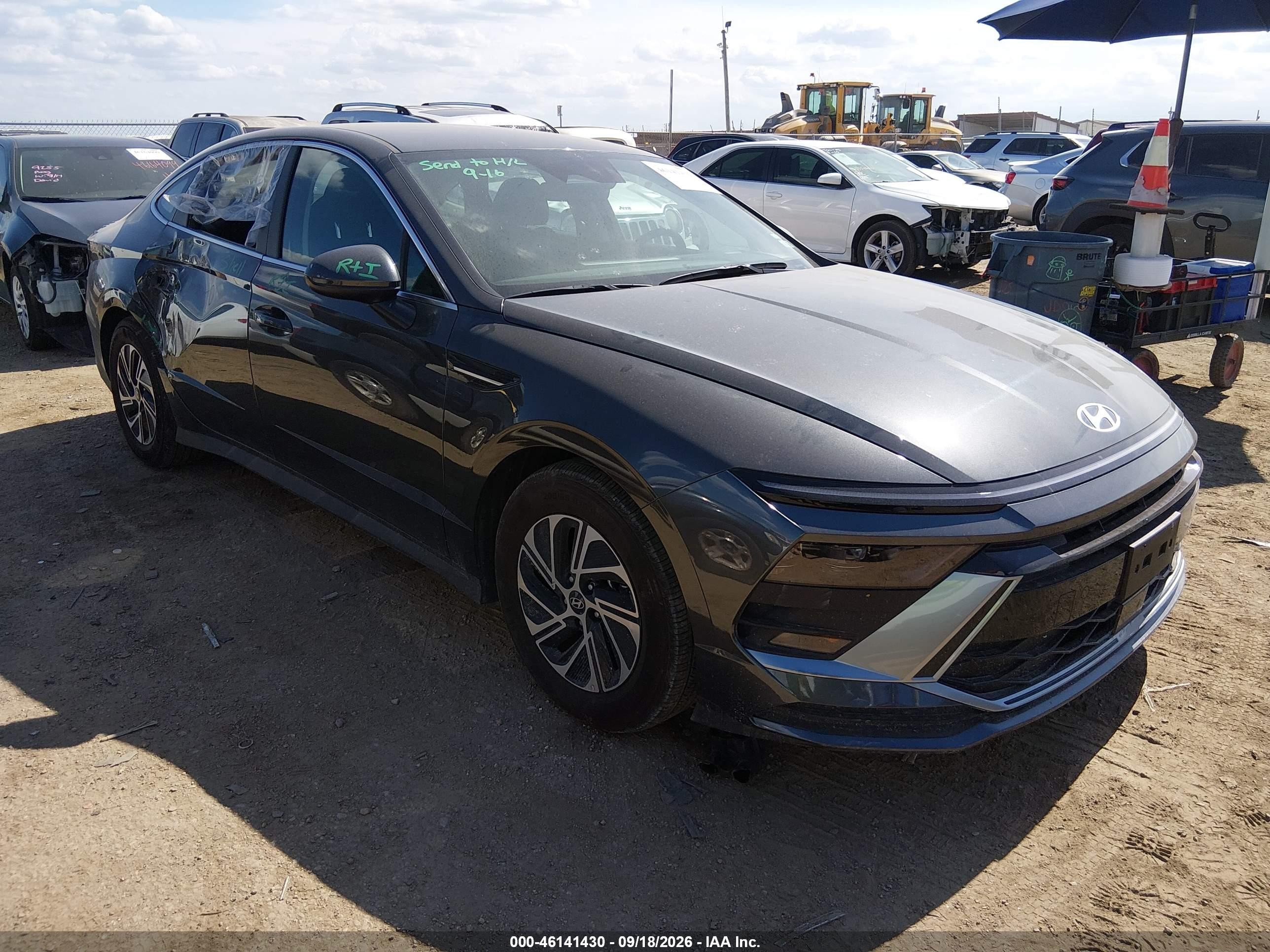 2026 Hyundai Sonata Hybrid VIN KMHL24JJ6TA173599 — IAAI salvage auction photo