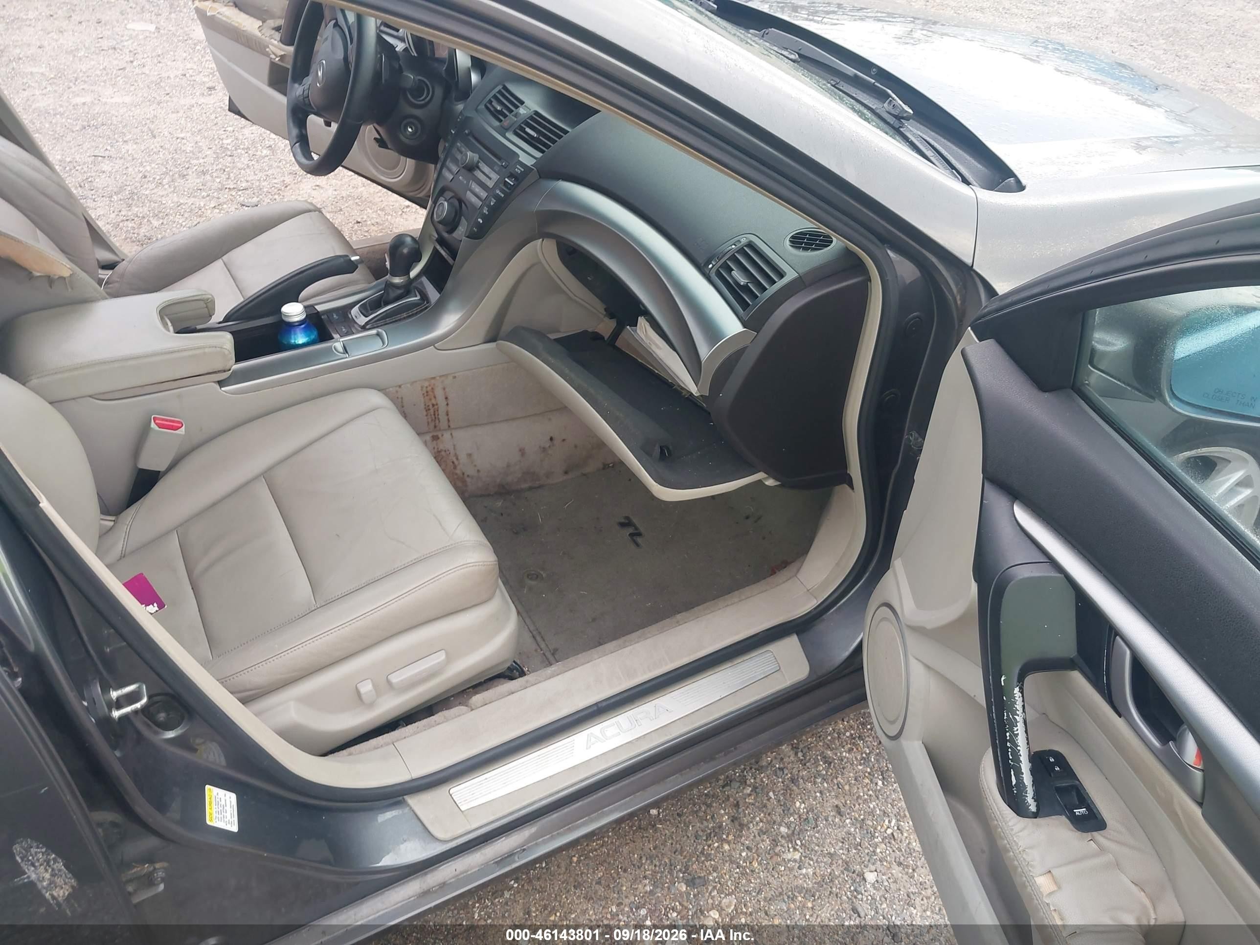 2009 Acura TL VIN 19UUA862X9A024434 IAAI salvage auction — Rear End, Clear (Florida), sold $400 on 2026-09-24 (photo 5)