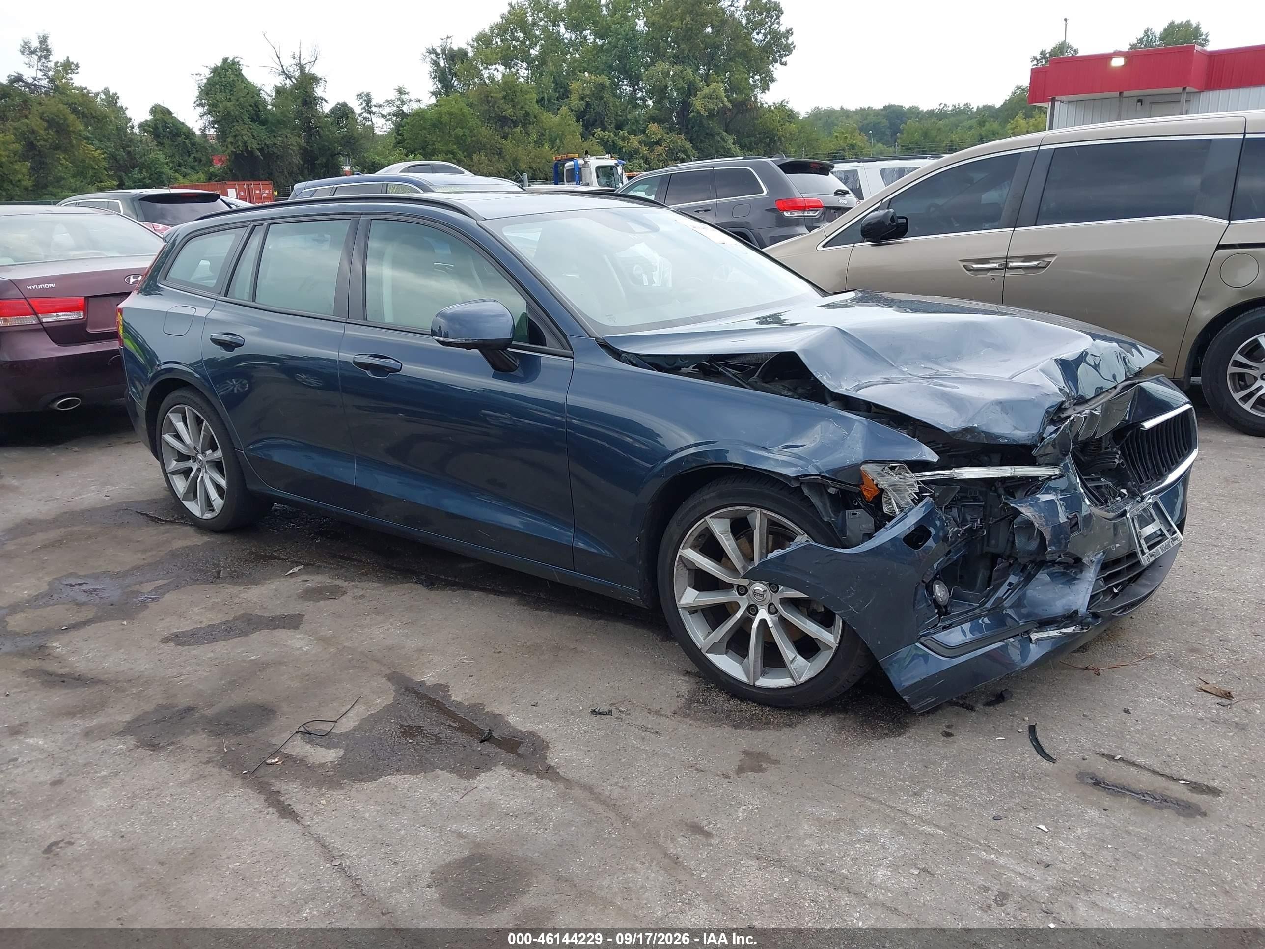 2020 Volvo V60 VIN YV1102EK7L2356040 IAAI salvage auction — Front End, Salvage - Greater Than 75% (Maryland), sold $2,500 on 2026-10-01 (photo 1)