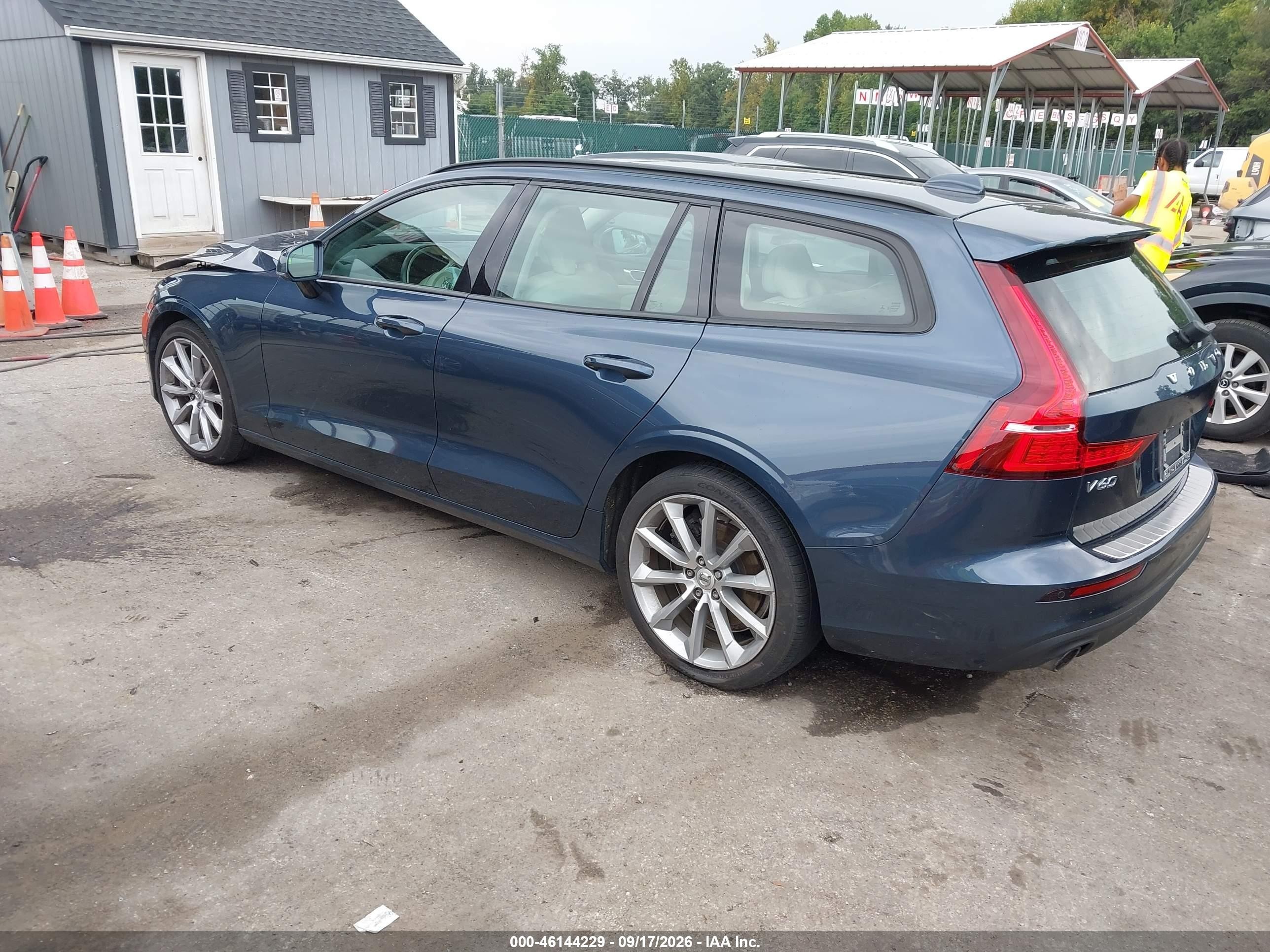 2020 Volvo V60 VIN YV1102EK7L2356040 IAAI salvage auction — Front End, Salvage - Greater Than 75% (Maryland), sold $2,500 on 2026-10-01 (photo 3)
