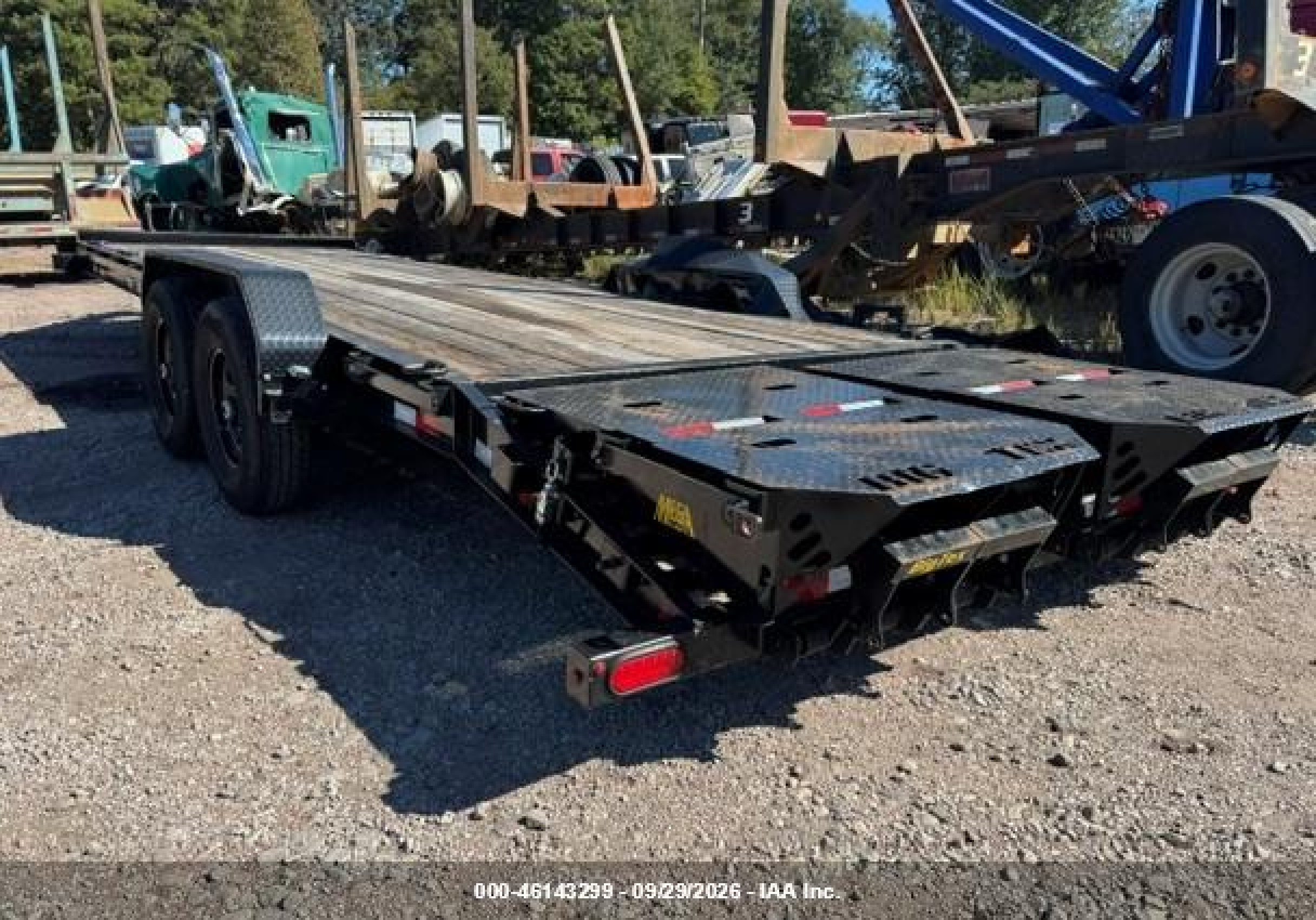 2025 Big Tex Trailer Co Inc Unknown VIN 16V1C3021S3402551 IAAI salvage auction — Unknown, Bill Of Sale (Alabama), sold $2,750 on 2026-10-07 (photo 3)
