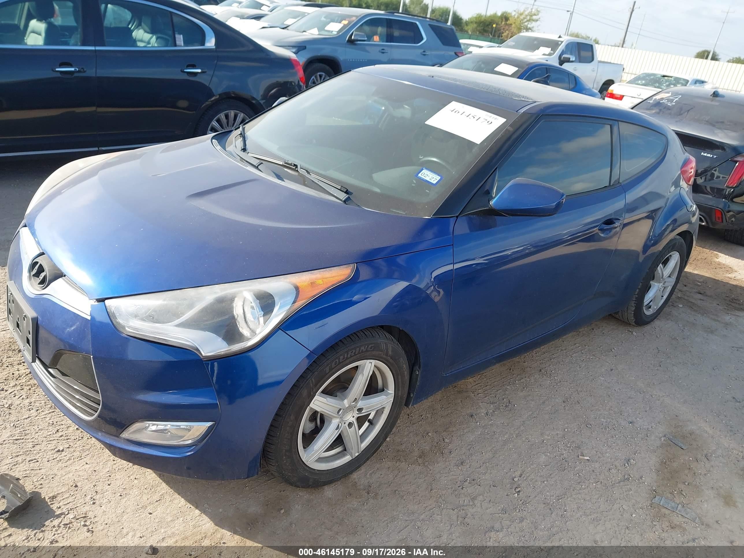 2017 Hyundai Veloster VIN KMHTC6AD7HU323230 IAAI salvage auction — Normal Wear, Original (Texas), sold $1,775 on 2026-09-30 (photo 2)