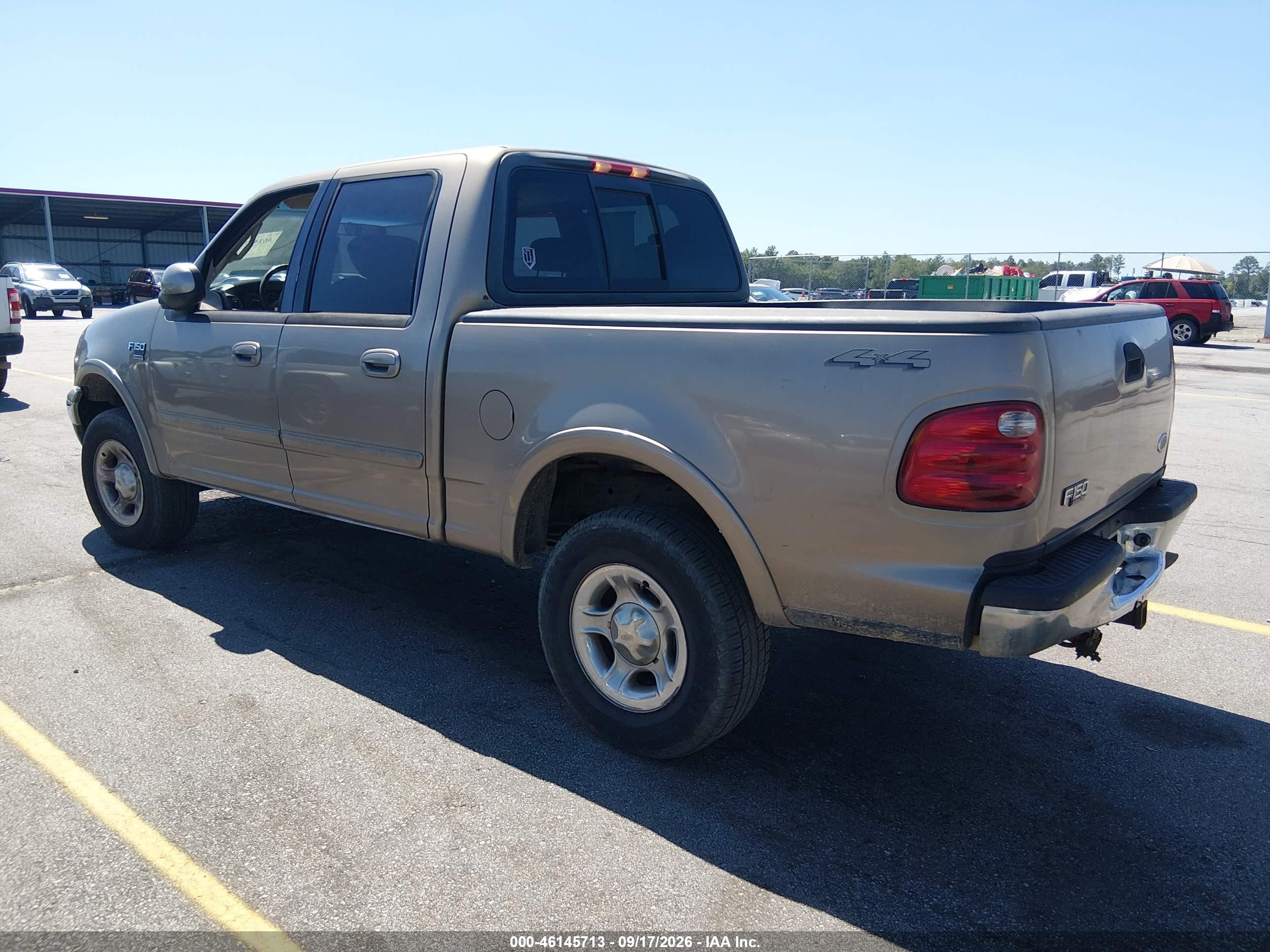 2001 Ford F-150 VIN 1FTRW08LX1KF80934 IAAI salvage auction — Normal Wear, Clear (South Carolina), sold $825 on 2026-09-22 (photo 3)