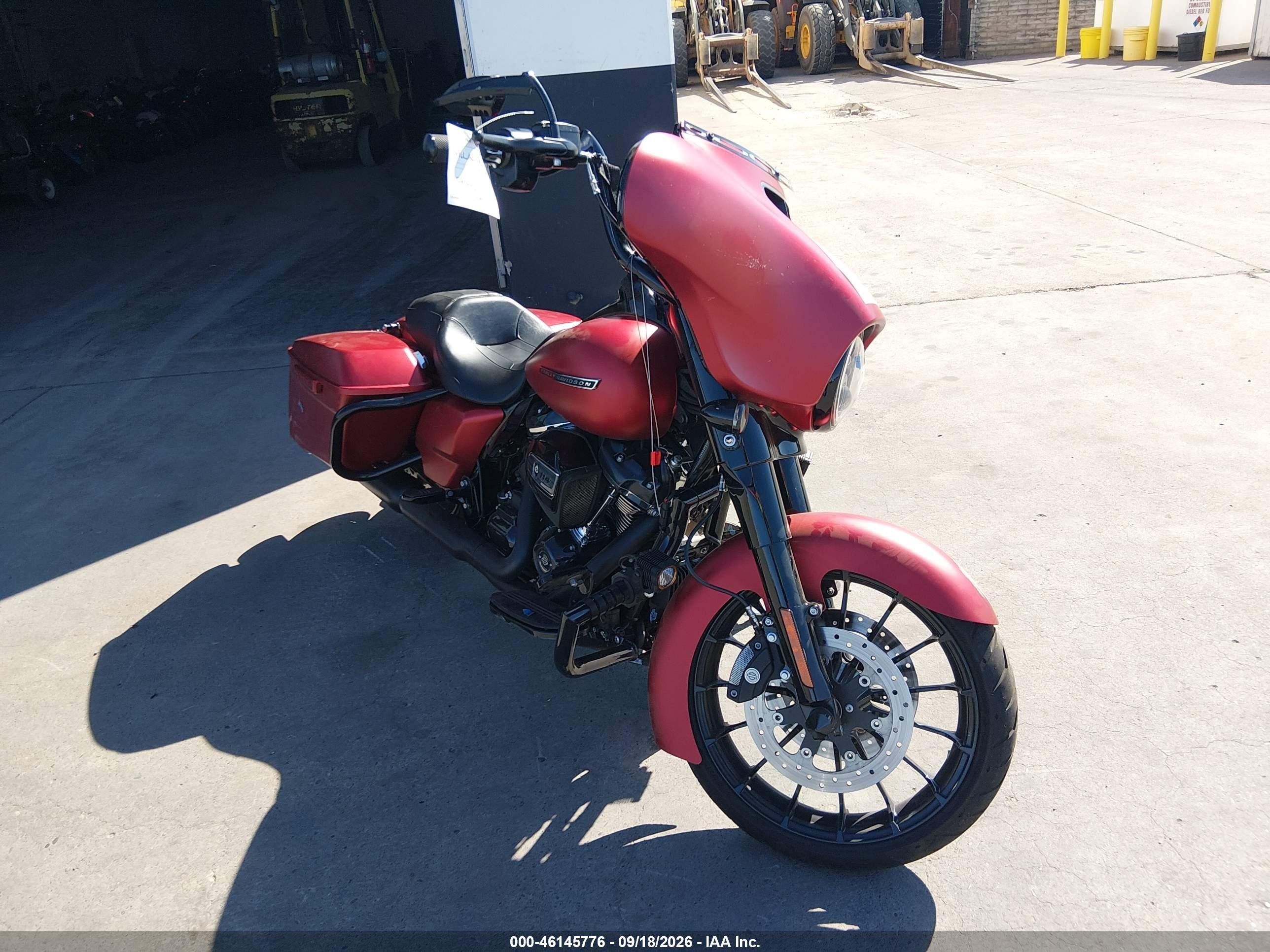2019 Harley-Davidson FLHXS VIN 1HD1KRP30KB629458 — IAAI salvage auction photo