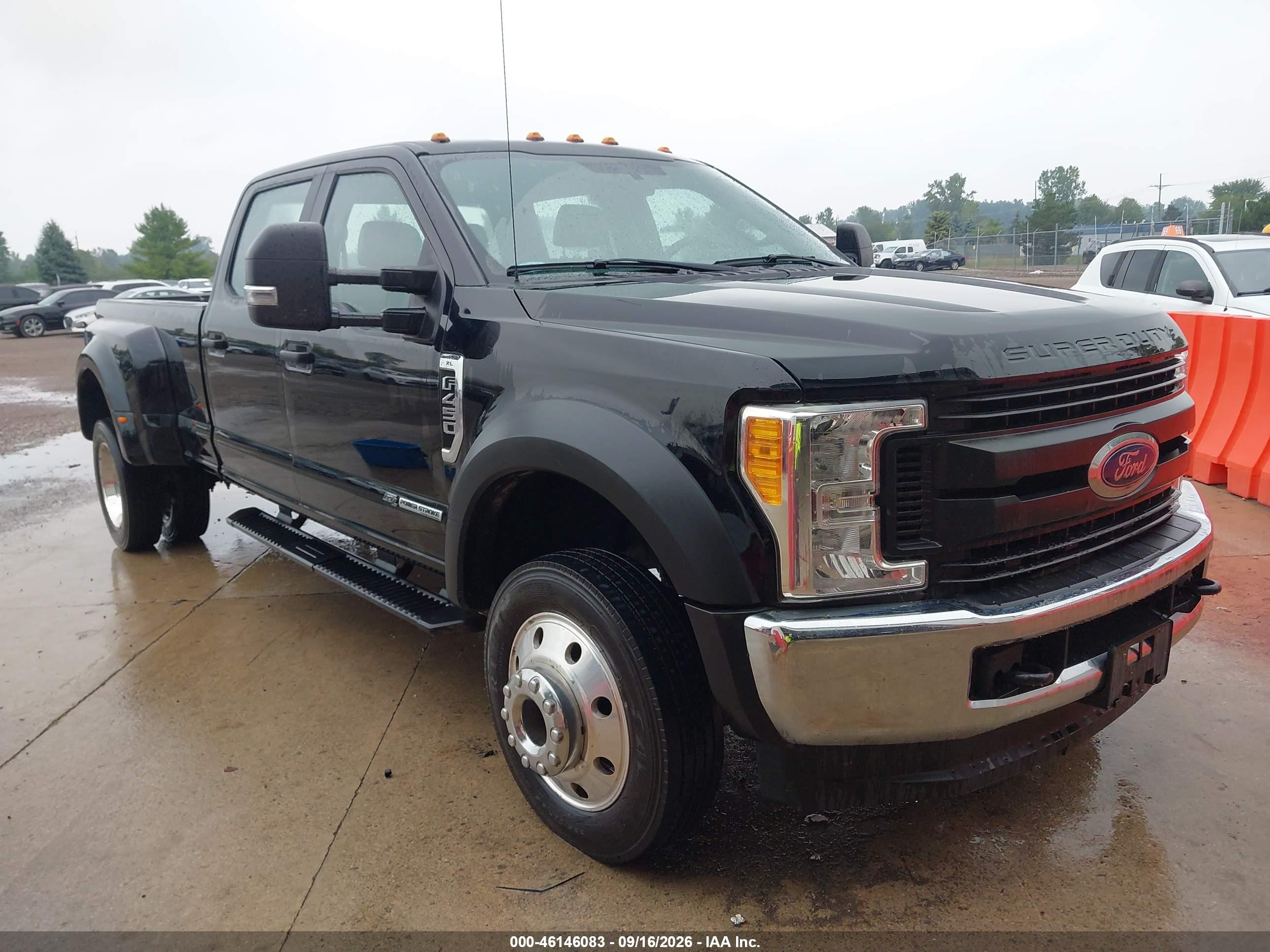 2017 Ford F-450 VIN 1FT8W4DT3HED94931 — IAAI salvage auction photo