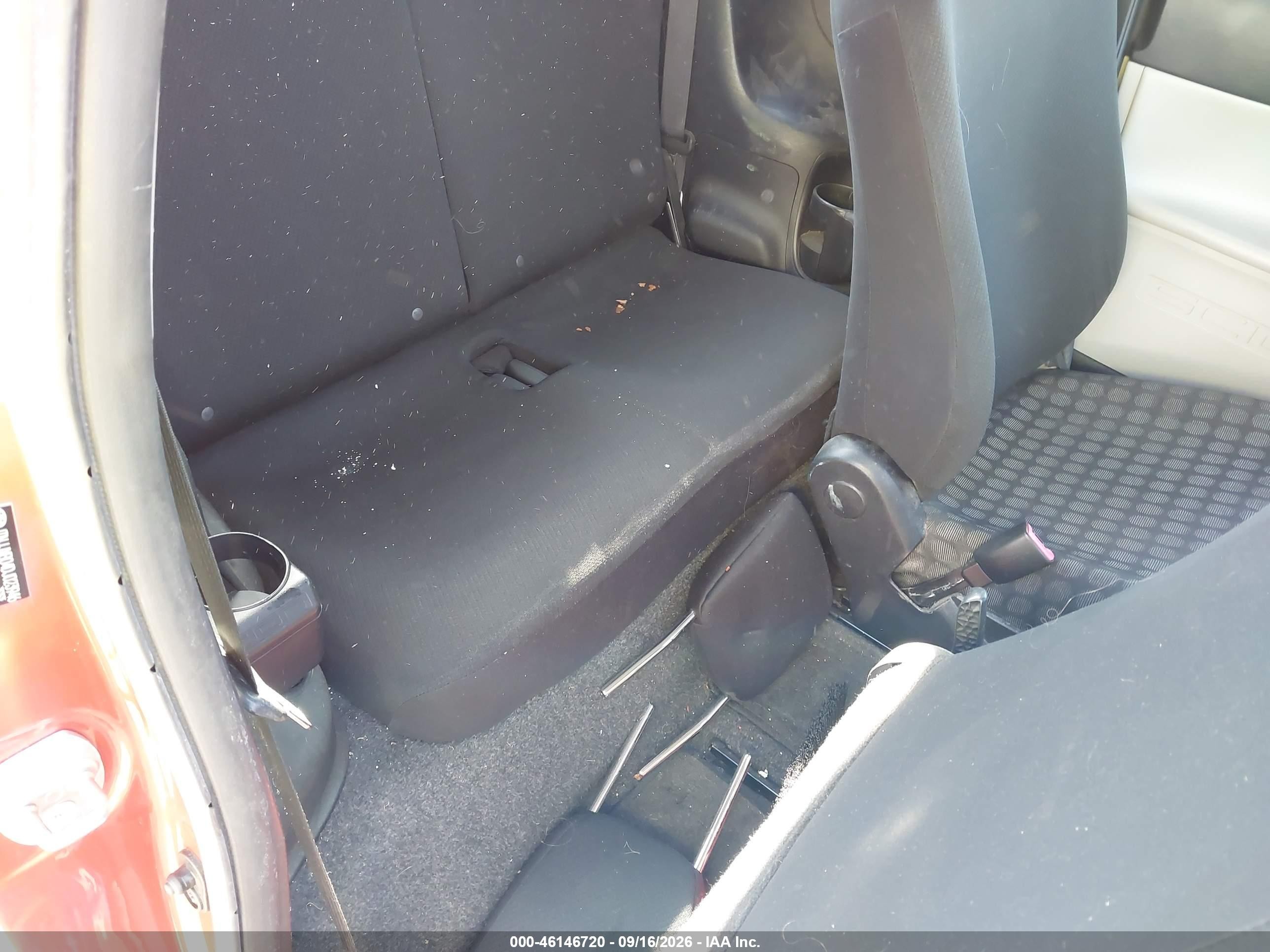 2013 Scion iQ VIN JTNJJXB04DJ023946 IAAI salvage auction — Normal Wear, Clear (Pennsylvania), sold $1,975 on 2026-09-27 (photo 8)