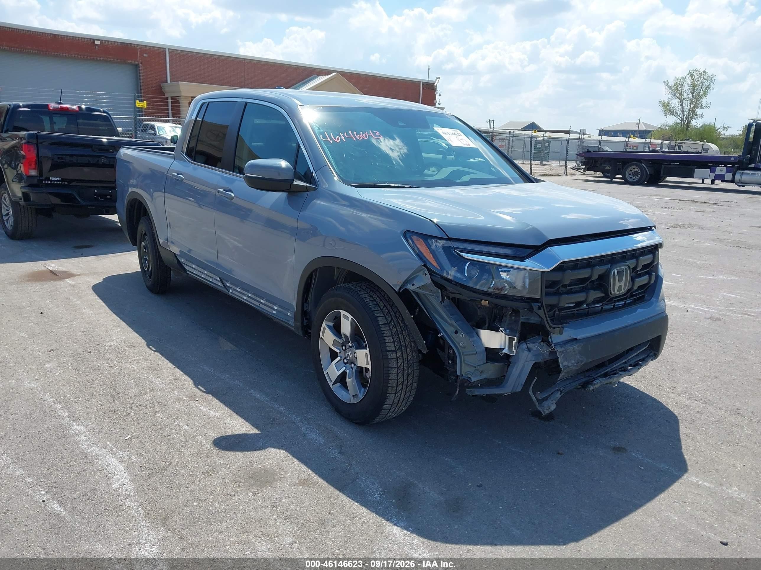 2025 Honda Ridgeline VIN 5FPYK3F58SB051145 — IAAI salvage auction photo